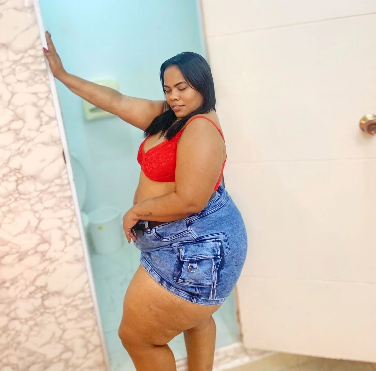 XXX Porn Photo of Nude WALESKABBW_ASS 114