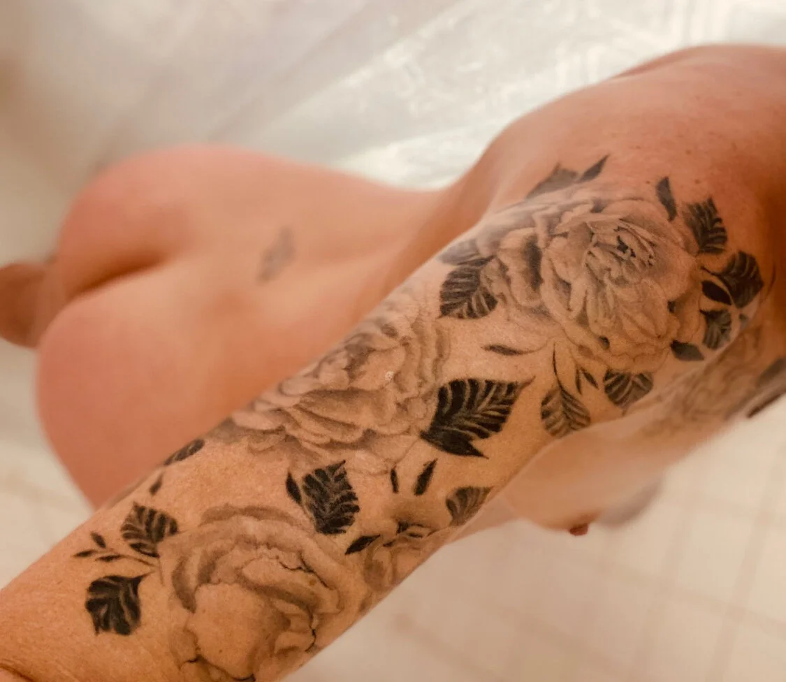 XXX Porn Photo of Nude DesertLuxe 2