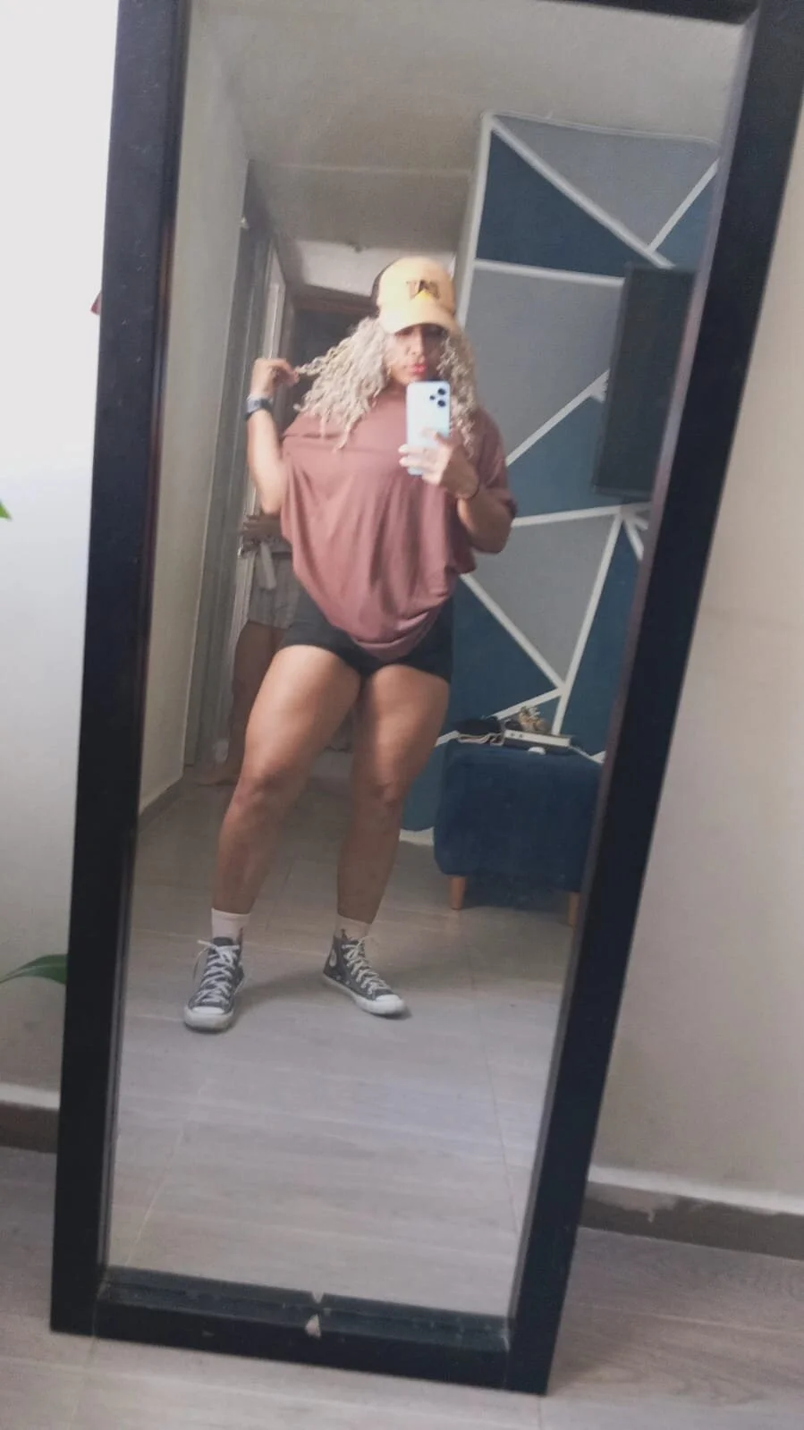 XXX Porn Photo of Nude Luana_curly 2