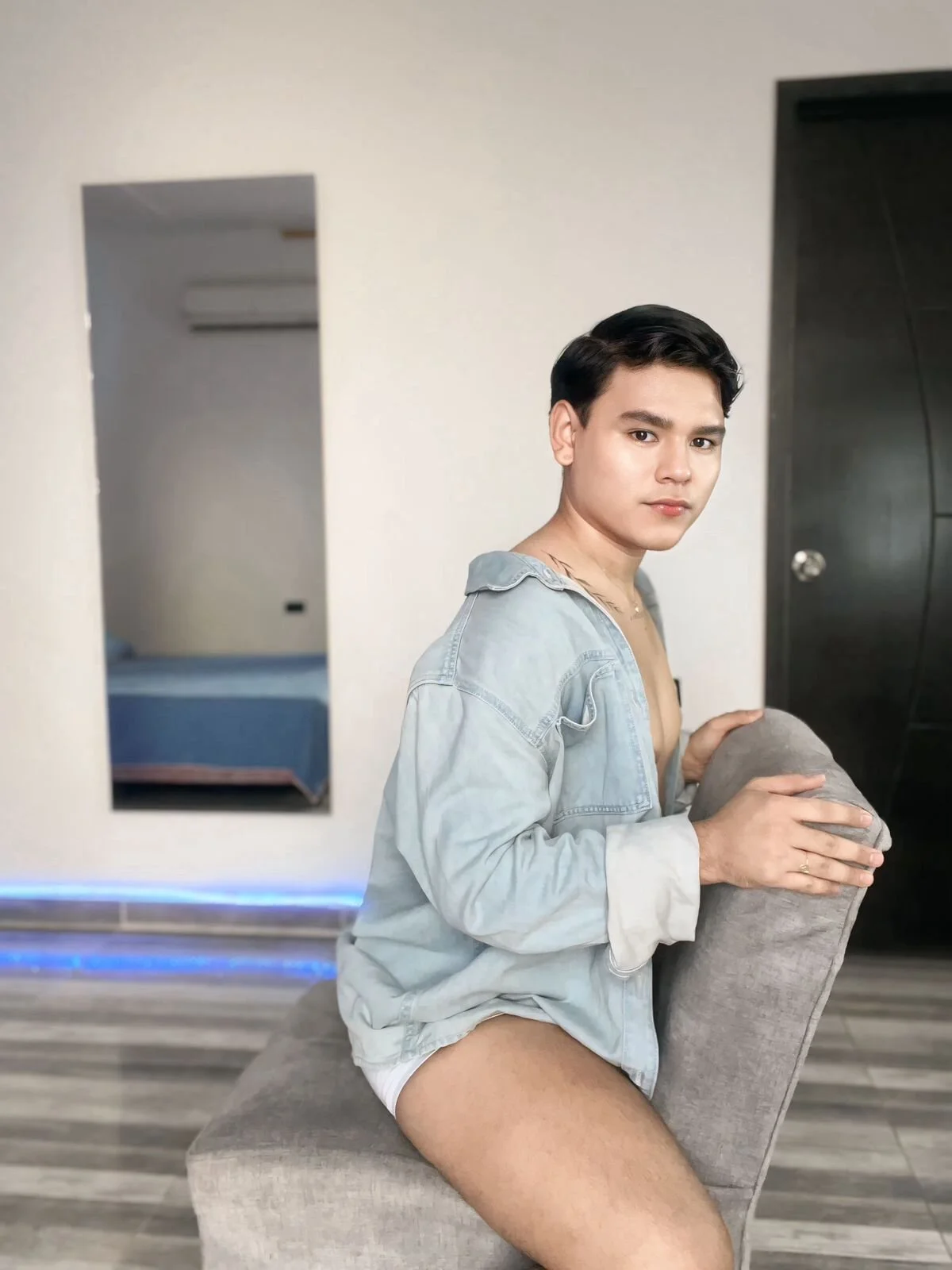 XXX Porn Photo of Nude NoahVance 18