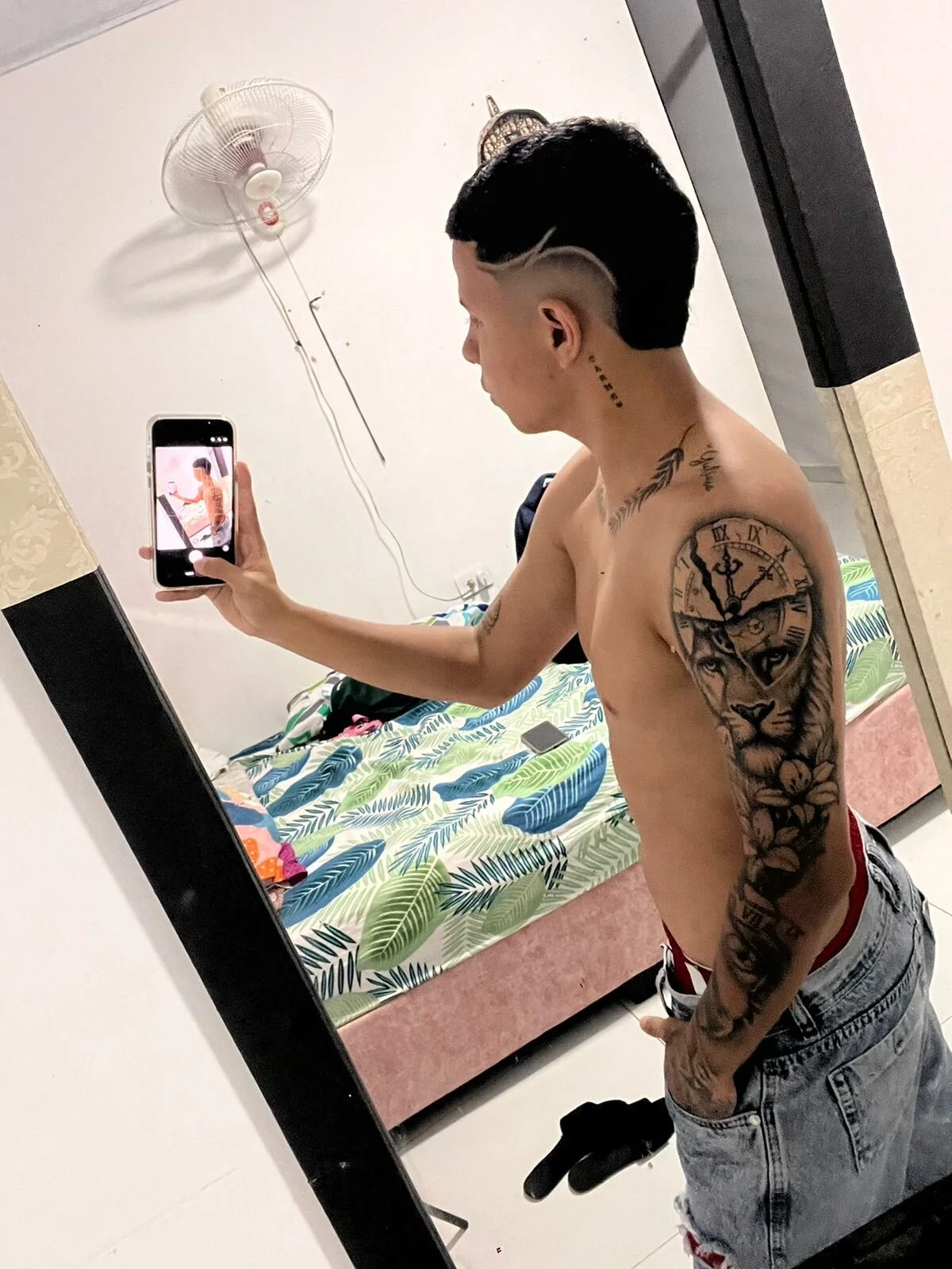 XXX Porn Photo of Nude LatinsGuys2026 1