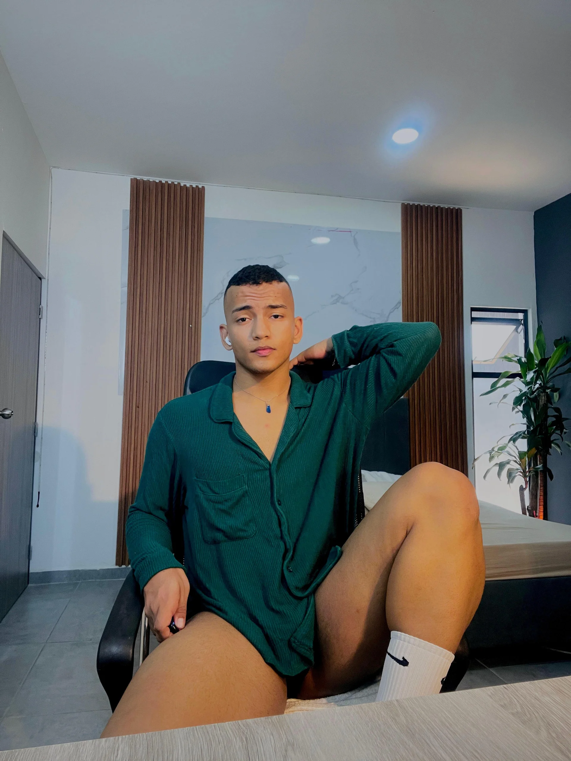 XXX Porn Photo of Nude rafa_cruz 11