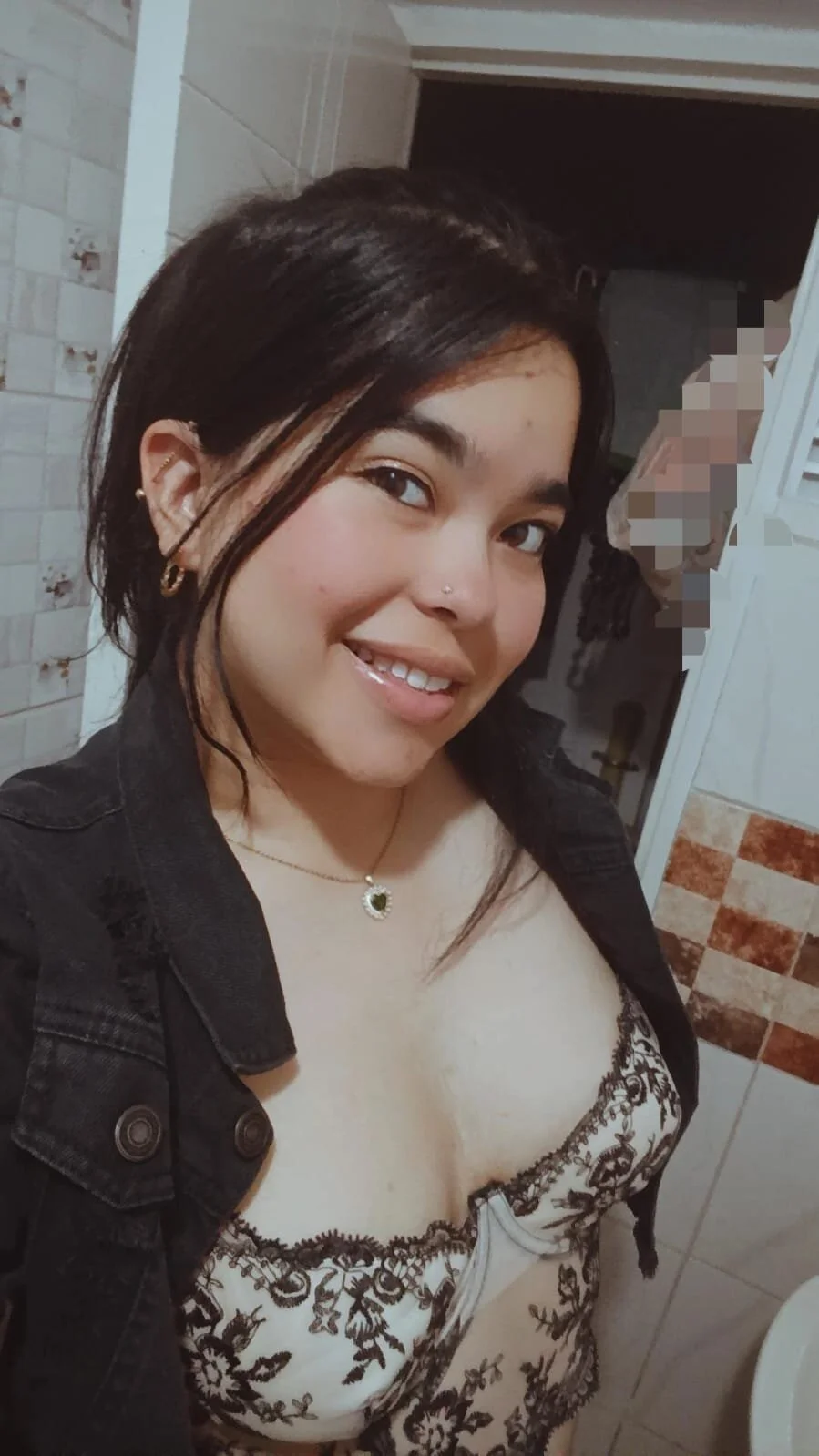 XXX Porn Photo of Nude MiiaHott_W 4