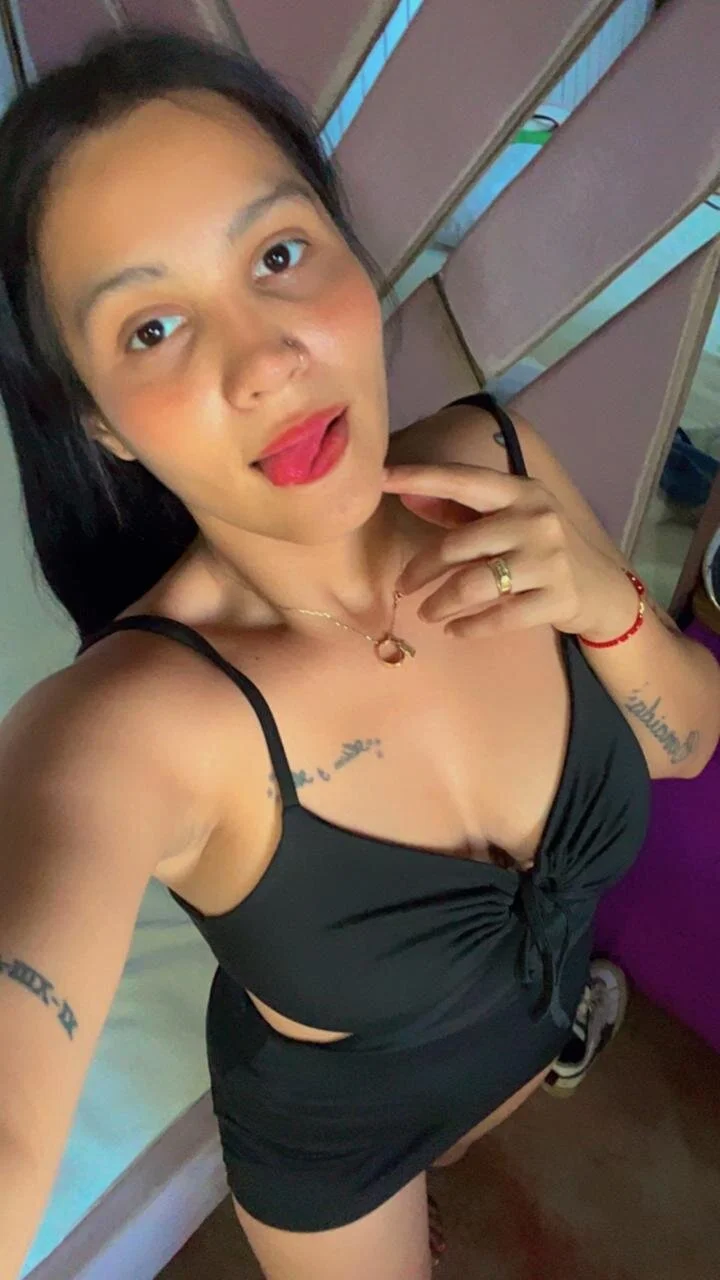 XXX Porn Photo of Nude charlotte_sophi 22