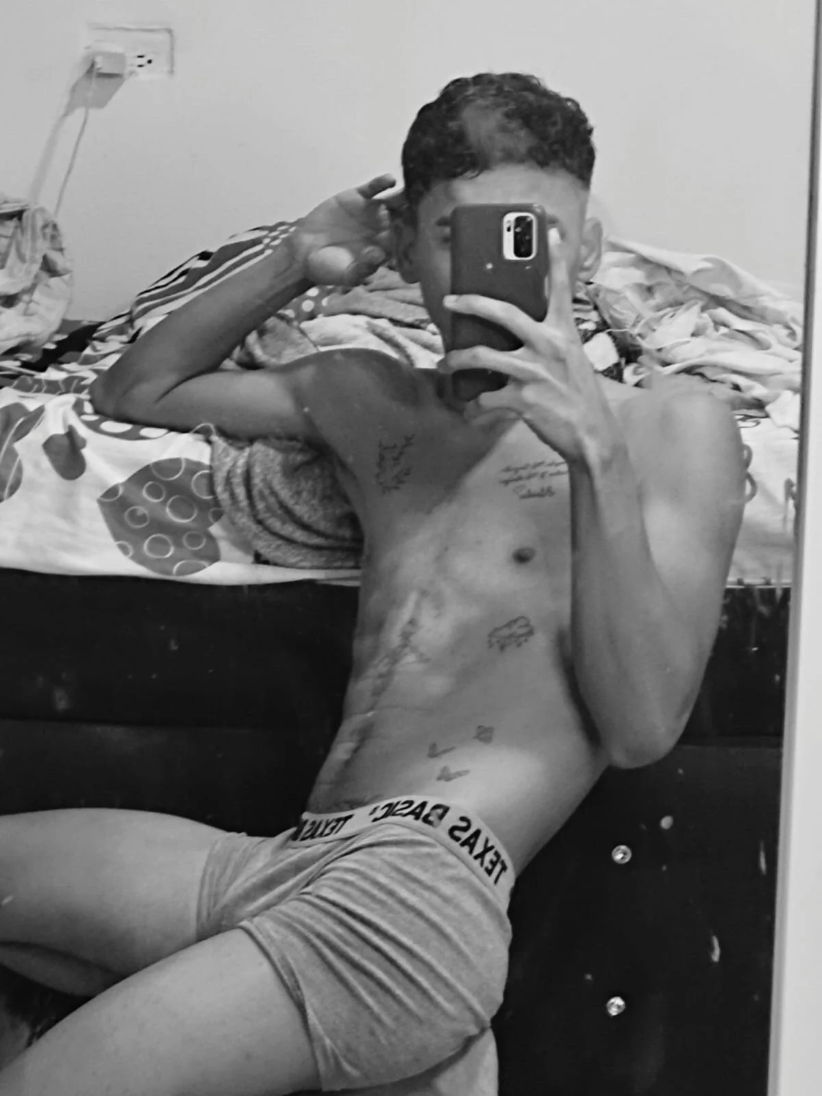 XXX Porn Photo of Nude allens_joe 5