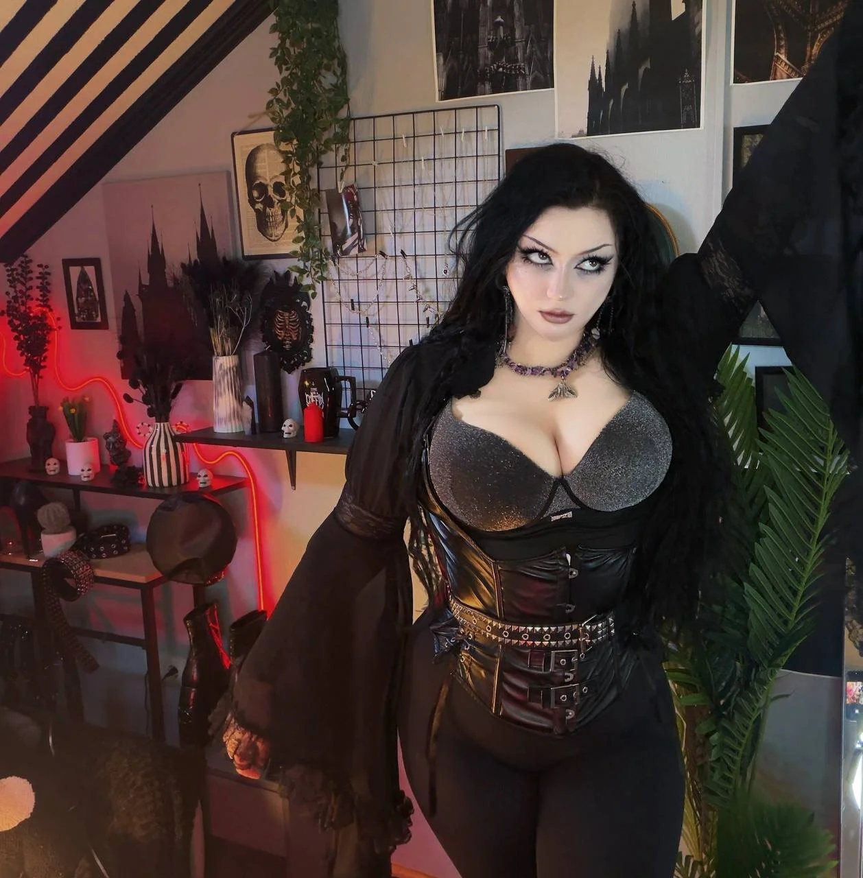 XXX Porn Photo of Nude vulagarmanners_ 29