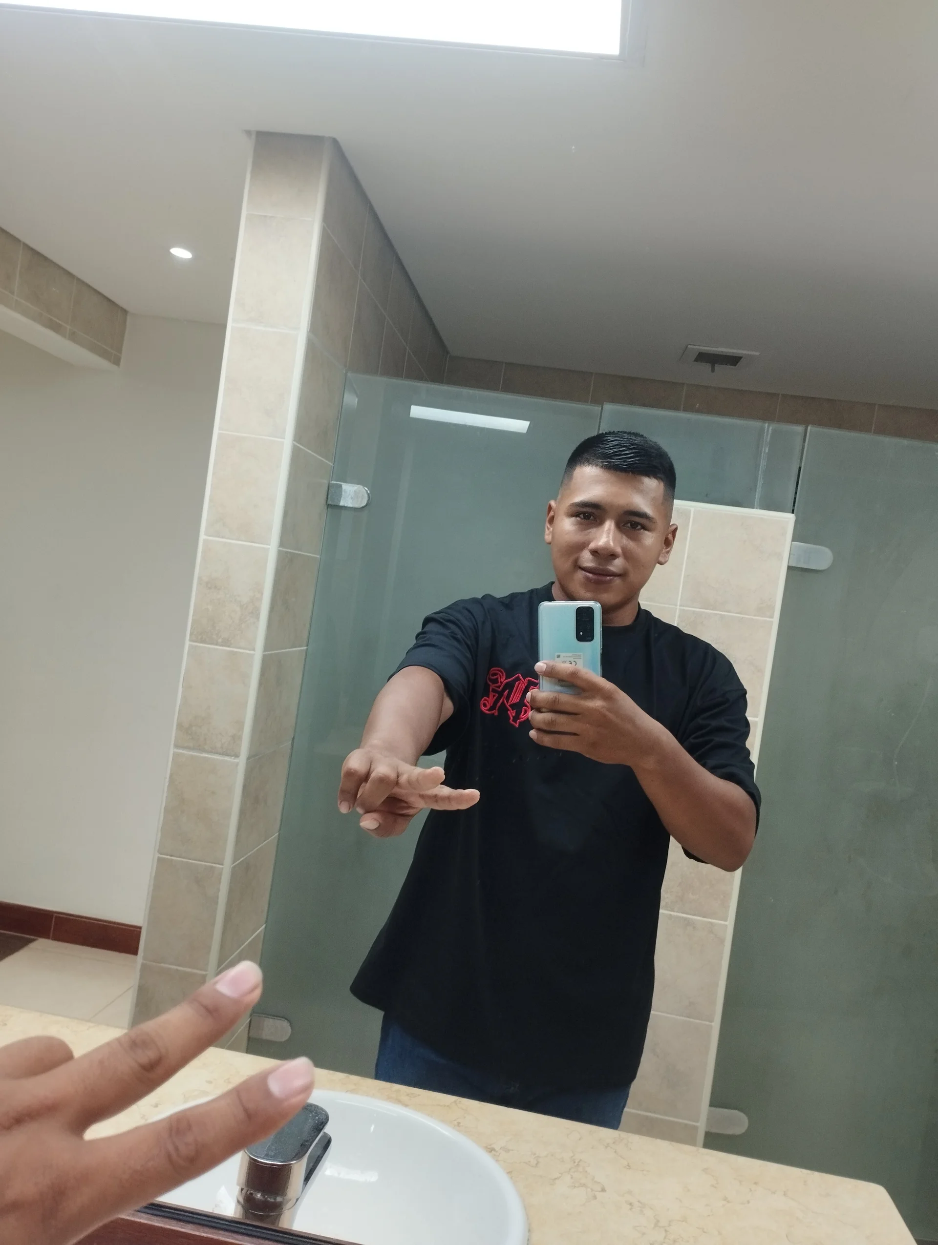 XXX Porn Photo of Nude JHONH0T 4