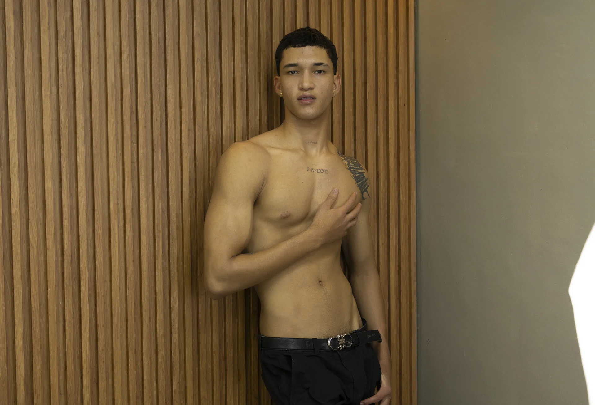 XXX Porn Photo of Nude Adan_baby 22