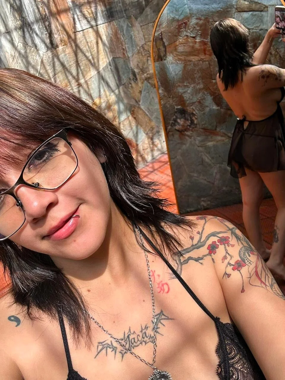XXX Porn Photo of Nude Notre-dame 22