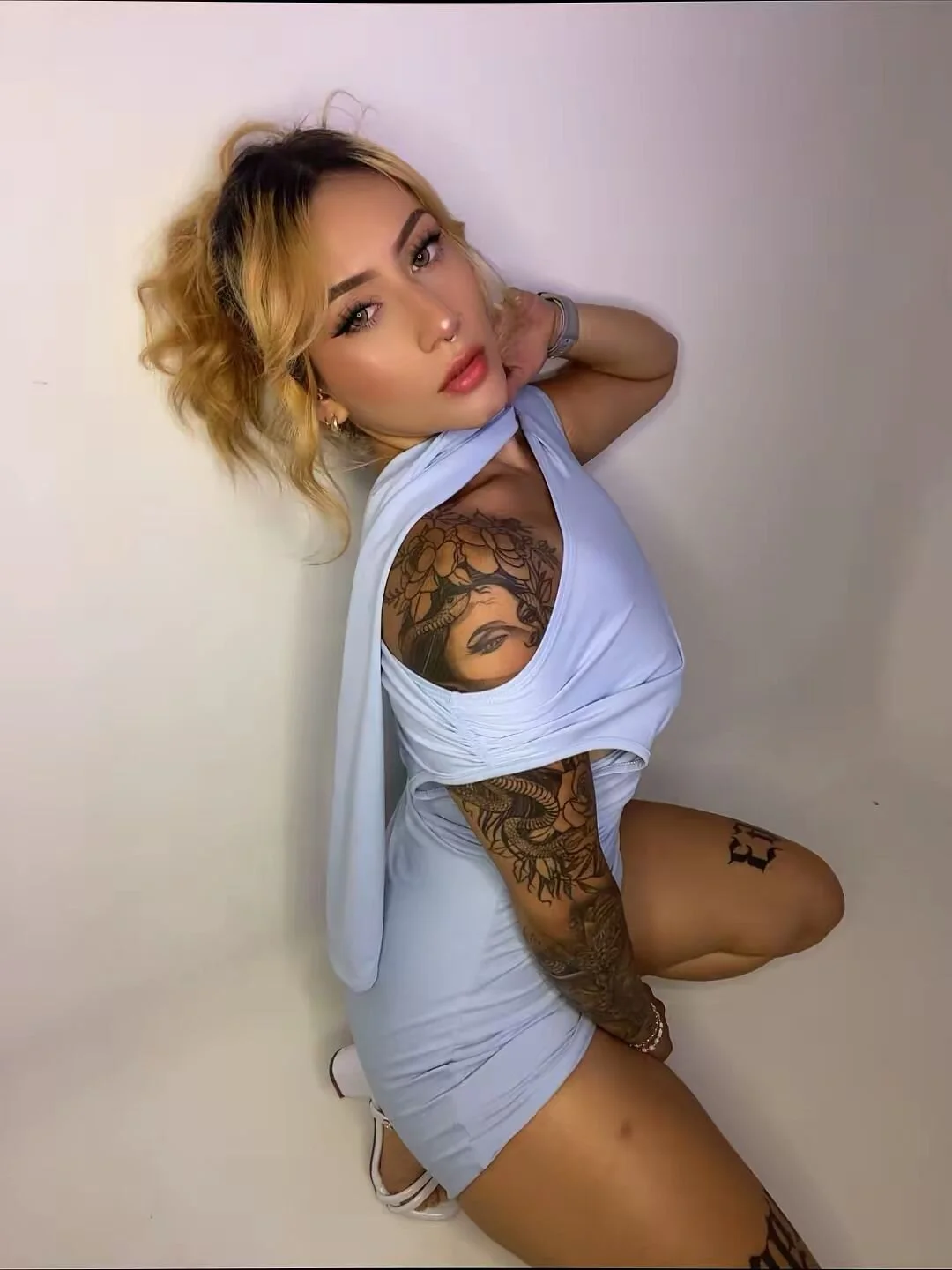 XXX Porn Photo of Nude Emily_robertss 127