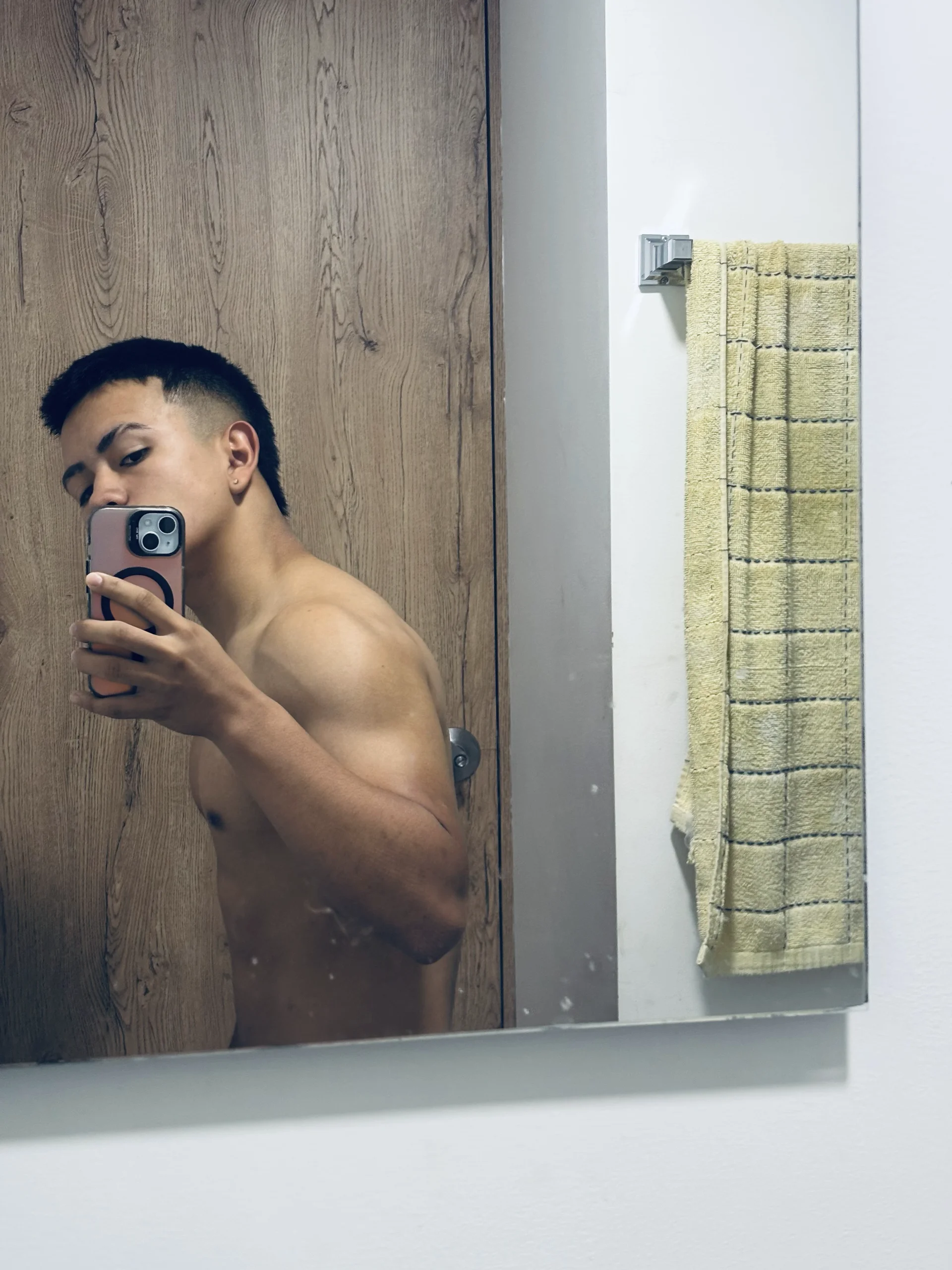 XXX Porn Photo of Nude Santiagomg_ 1