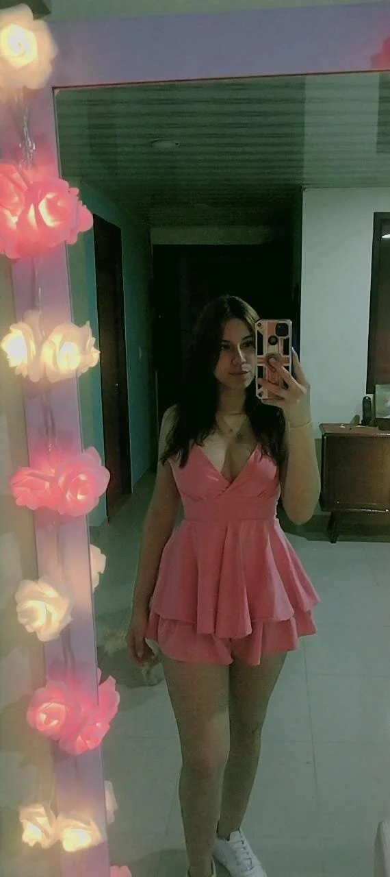 XXX Porn Photo of Nude lunahototinparis18 6