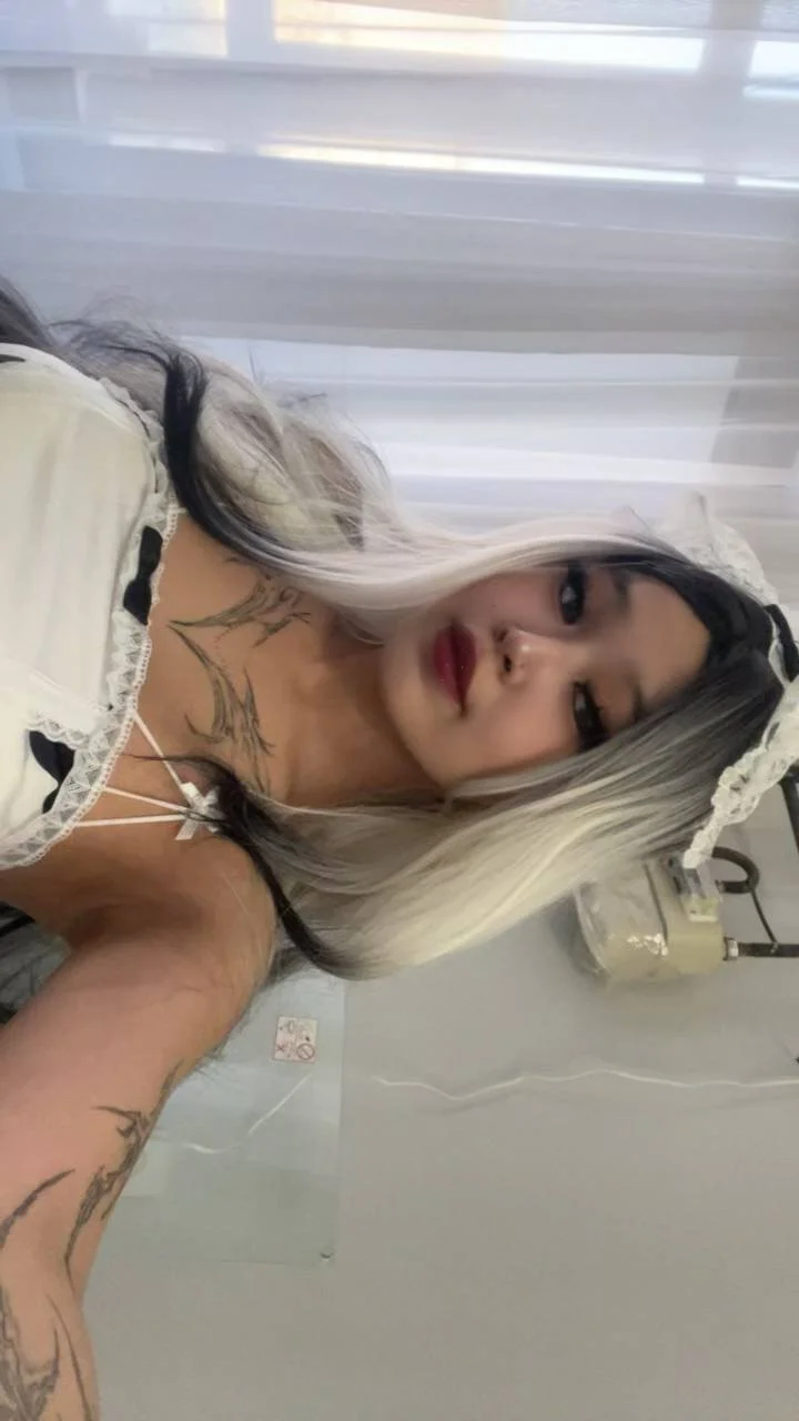 XXX Porn Photo of Nude Kira_dream19 4