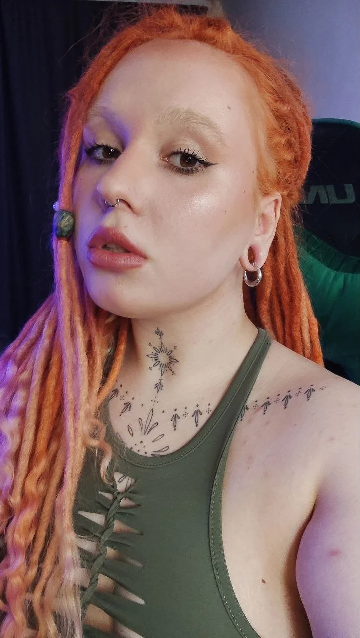 XXX Porn Photo of Nude The_Full_Red_Moon 2