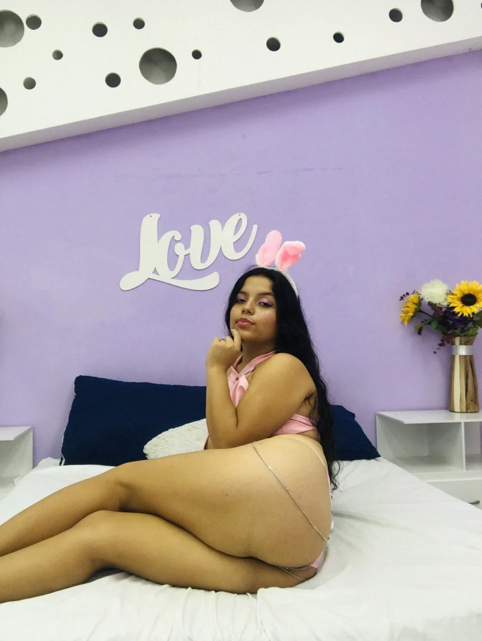 XXX Porn Photo of Nude KonyBell 25