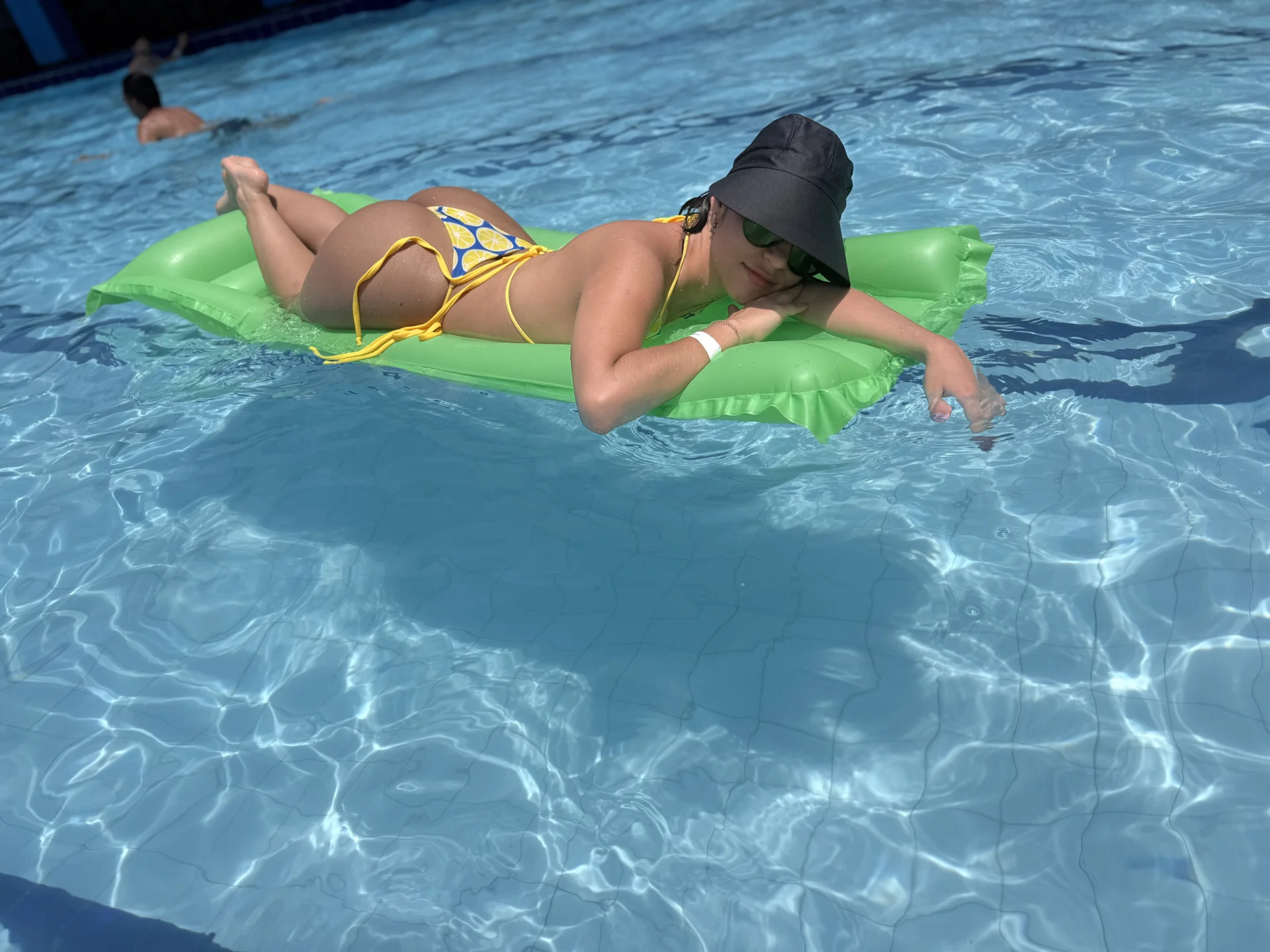 XXX Porn Photo of Nude nani_rosse_of 22