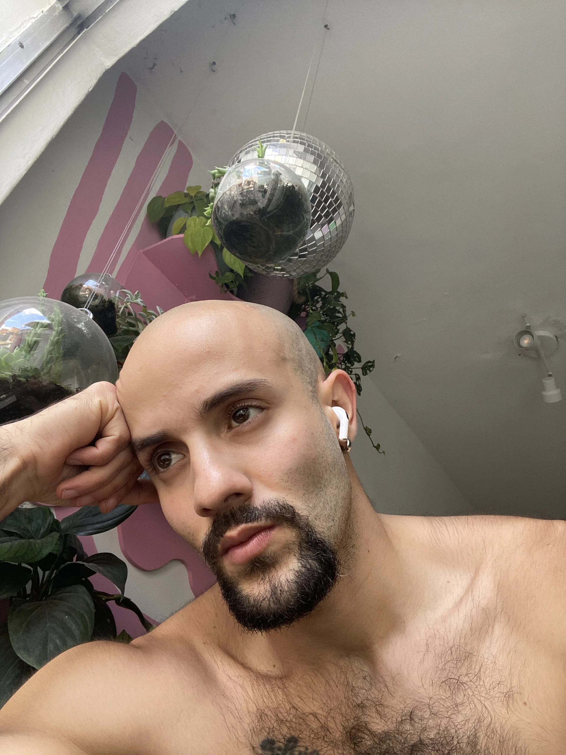 XXX Porn Photo of Nude LarryGarzon 13