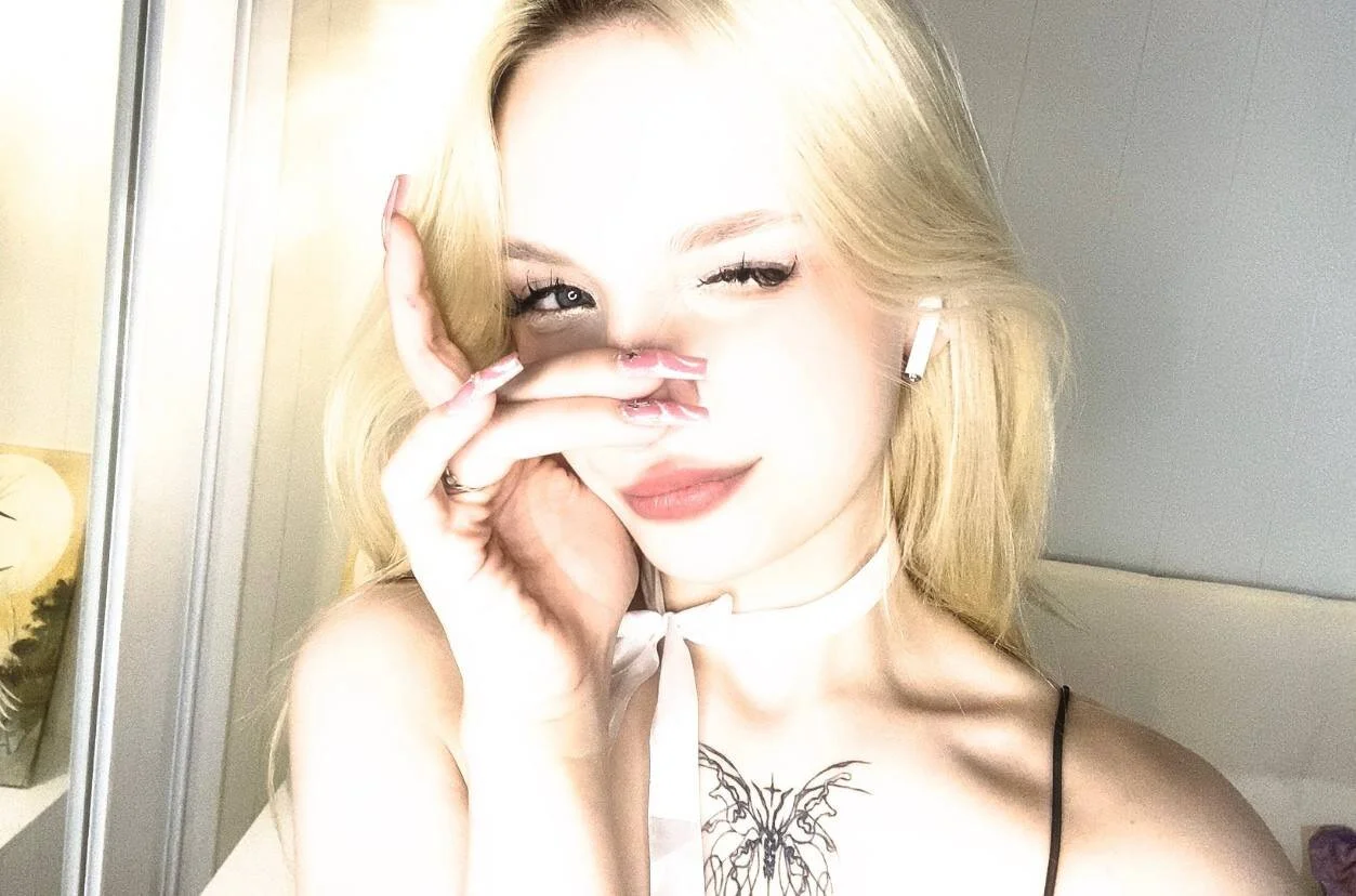 XXX Porn Photo of Nude Naughty__Couplles 195