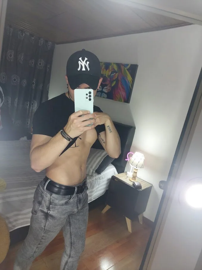 XXX Porn Photo of Nude LiamCossio_ 76