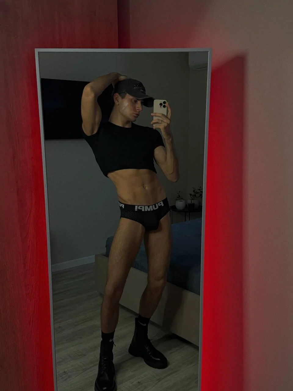 XXX Porn Photo of Nude Walt_Enjoy 11