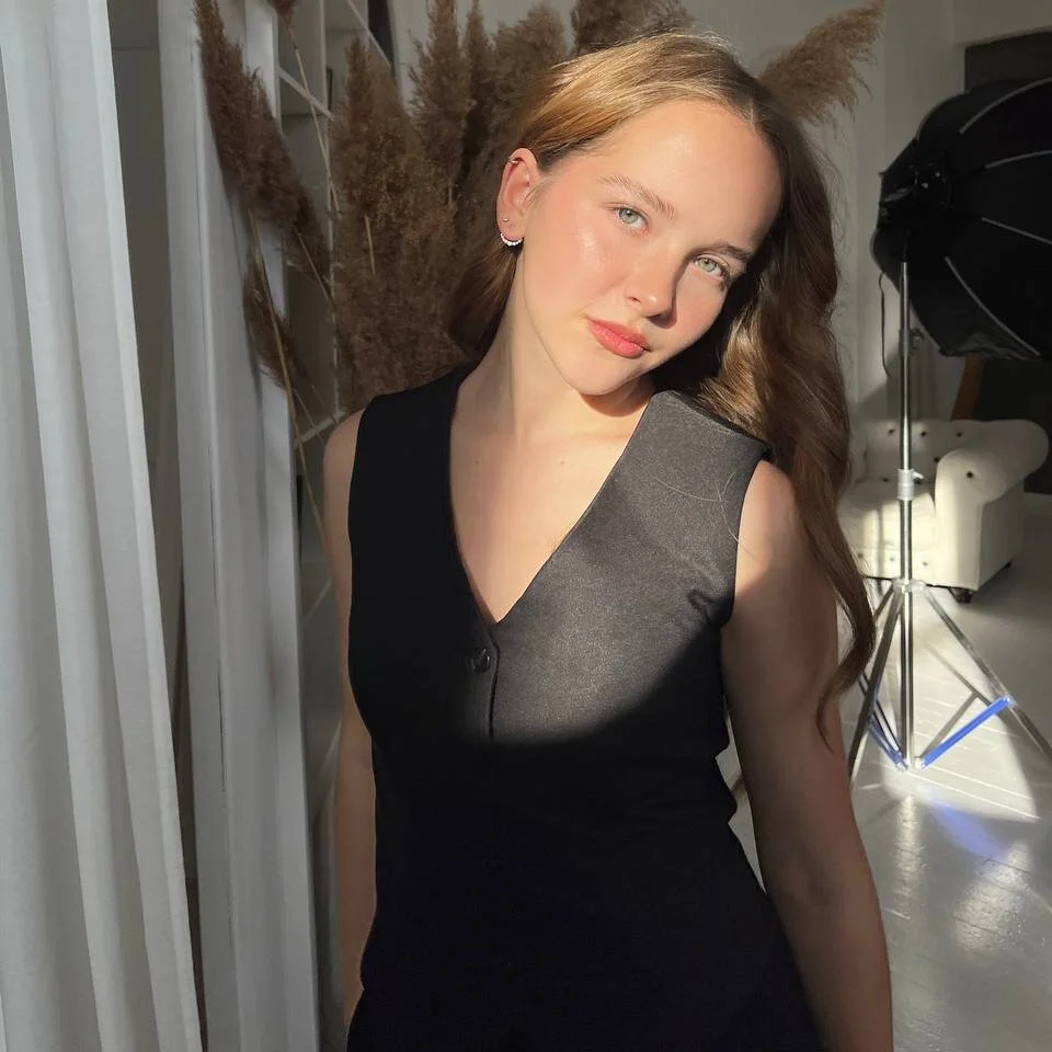 XXX Porn Photo of Nude LeighaKind 2