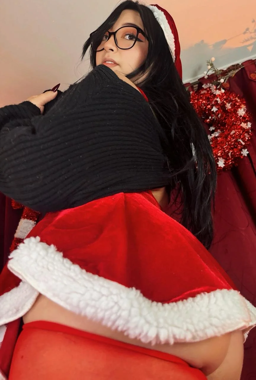 XXX Porn Photo of Nude Miss_Loise 32