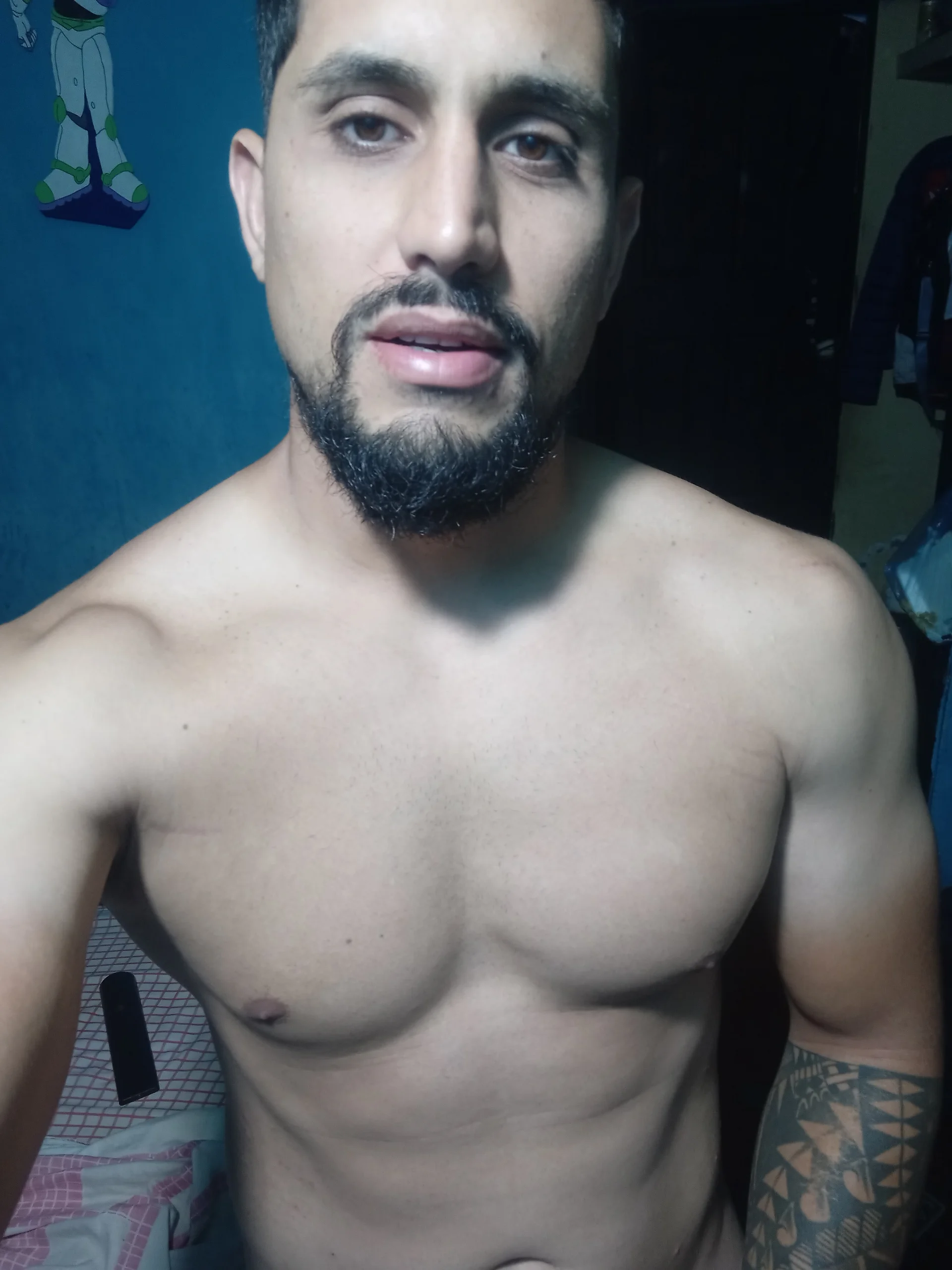 XXX Porn Photo of Nude sebasx412 3