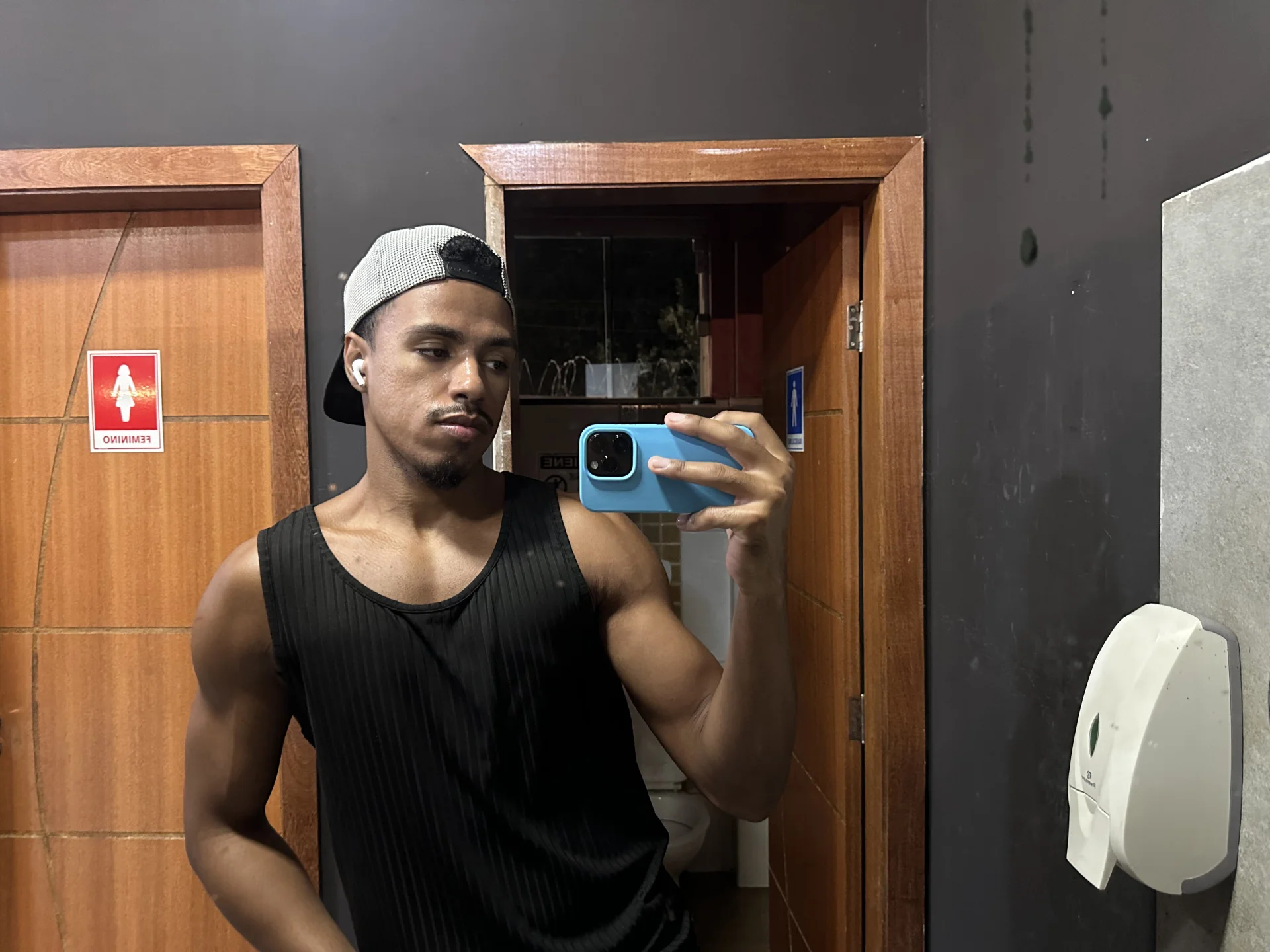 XXX Porn Photo of Nude LorenzoBlack27 4