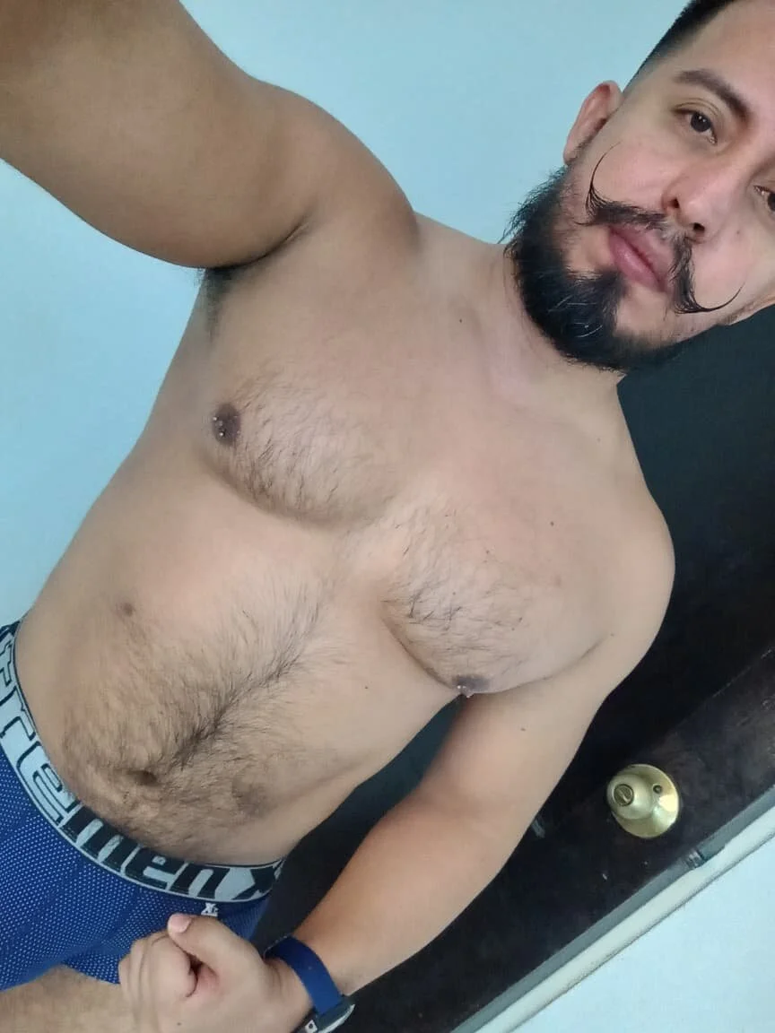 XXX Porn Photo of Nude KalethBigDick 2225