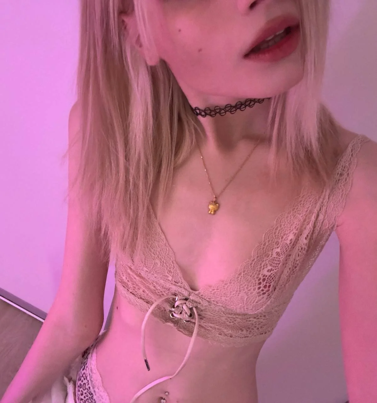 XXX Porn Photo of Nude bunnyirisluv 5