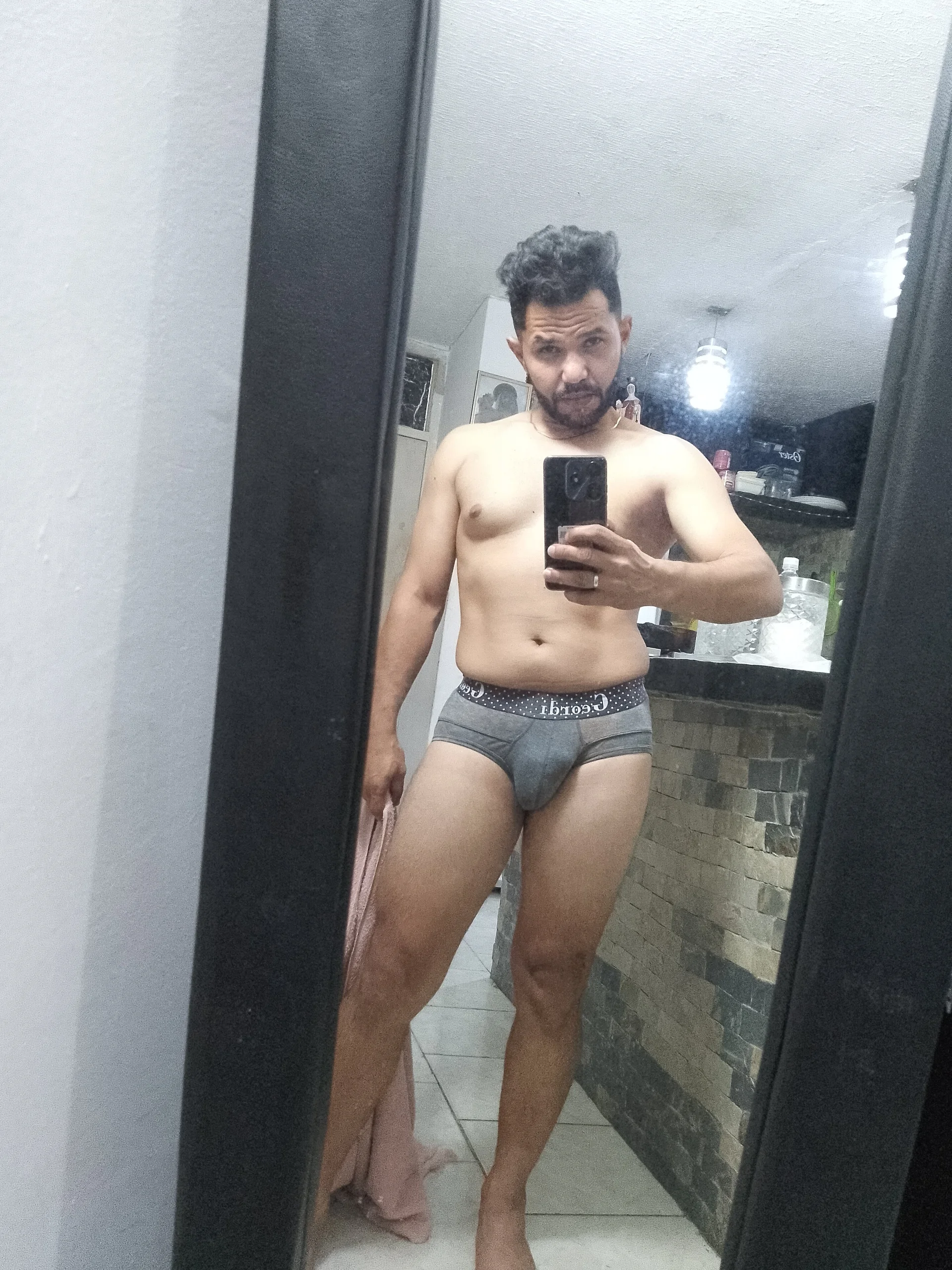 XXX Porn Photo of Nude jhosemanuel 1