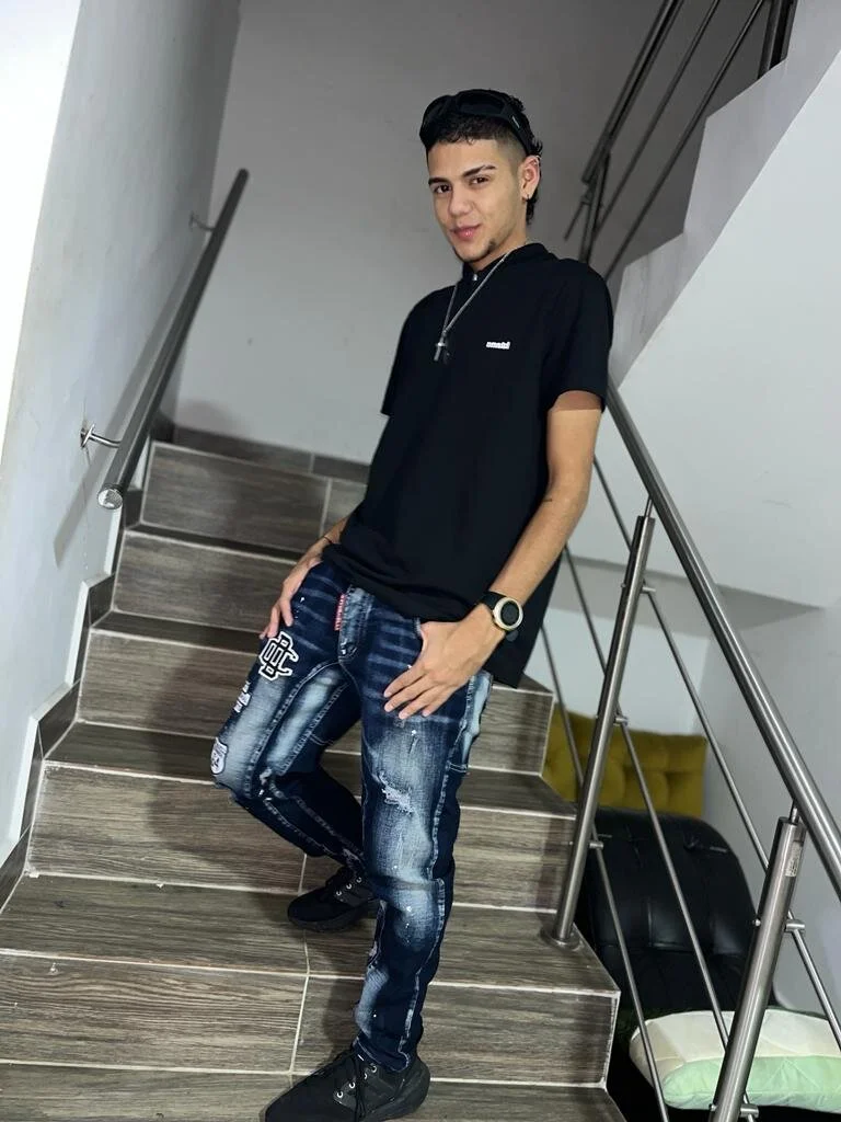 XXX Porn Photo of Nude nathan_mason 14