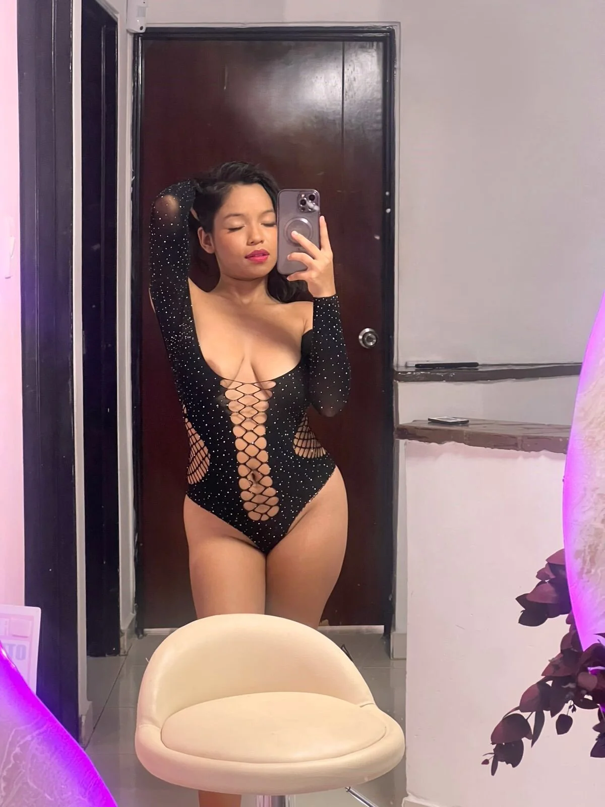 XXX Porn Photo of Nude miluroose 25