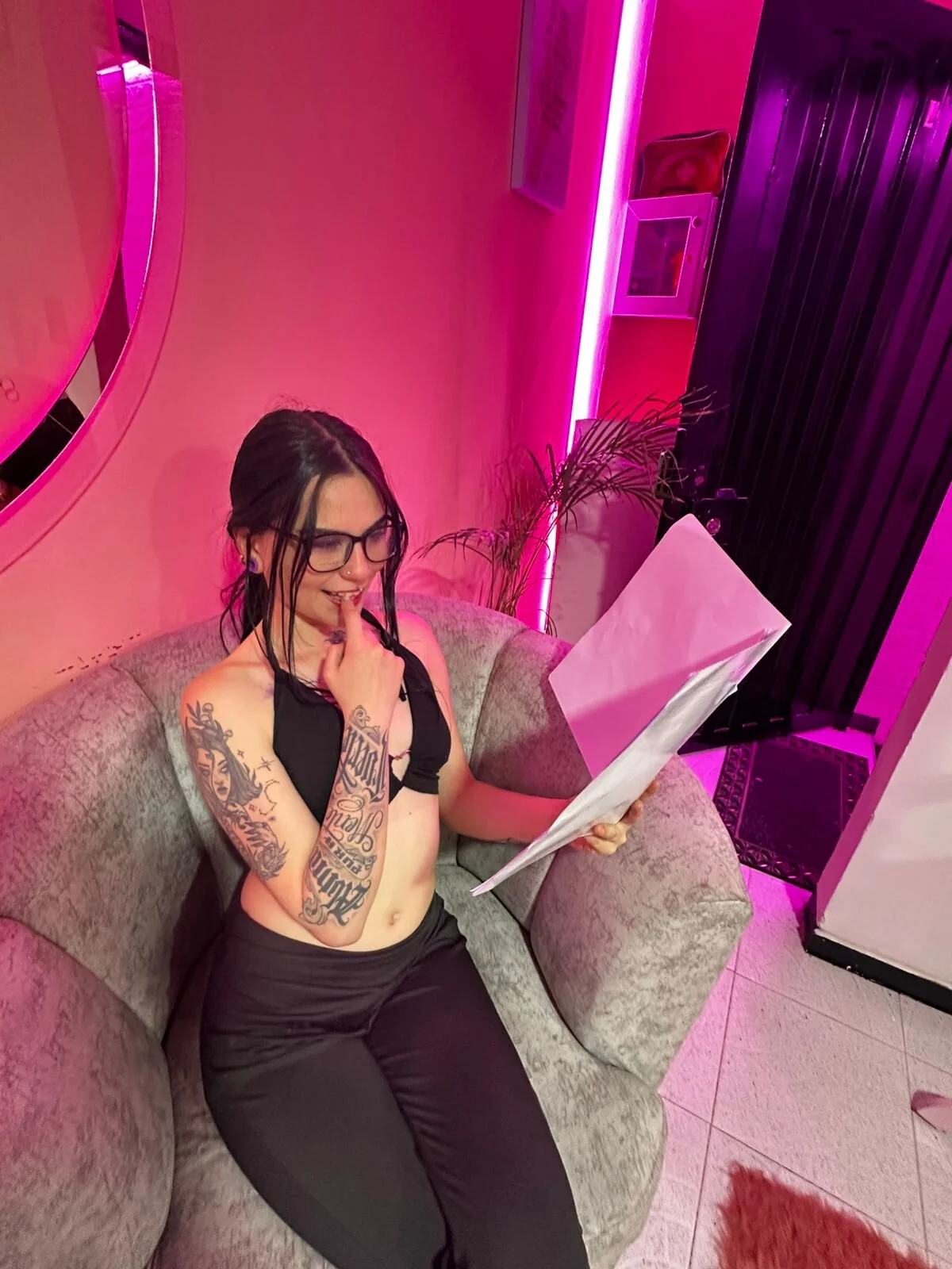 XXX Porn Photo of Nude Veronicaa_lodge1 14