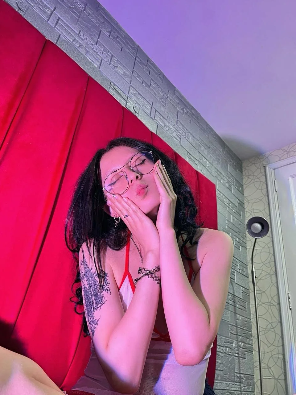 XXX Porn Photo of Nude Naomimolie 8