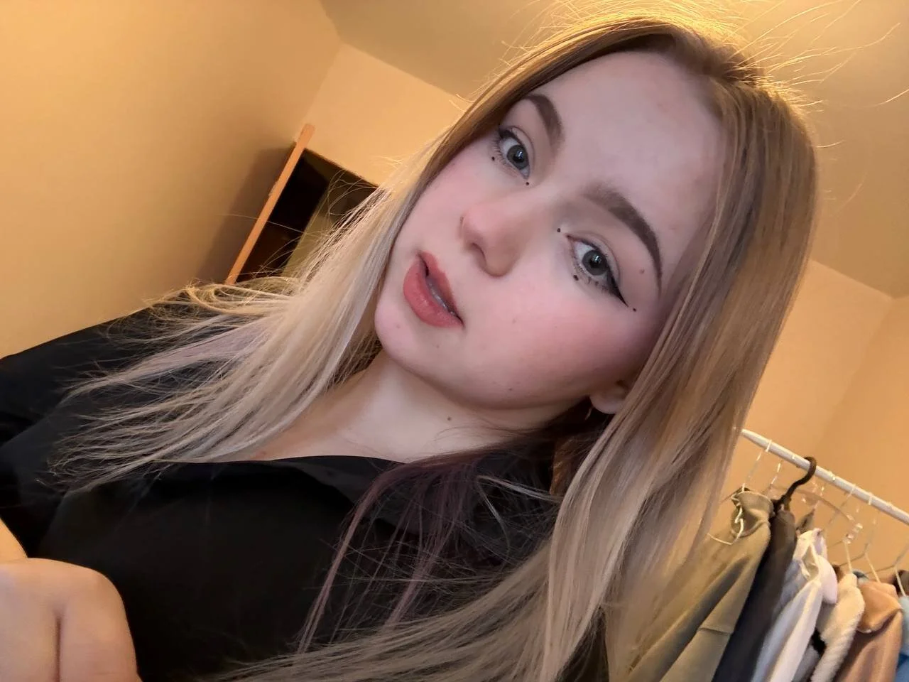 XXX Porn Photo of Nude ZaraCreedon 28