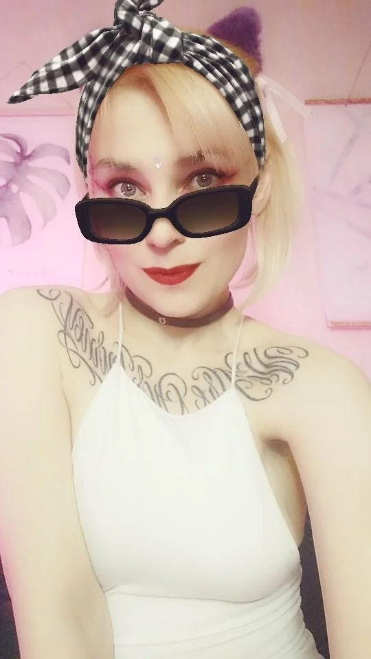 XXX Porn Photo of Nude mischellemeow13 5