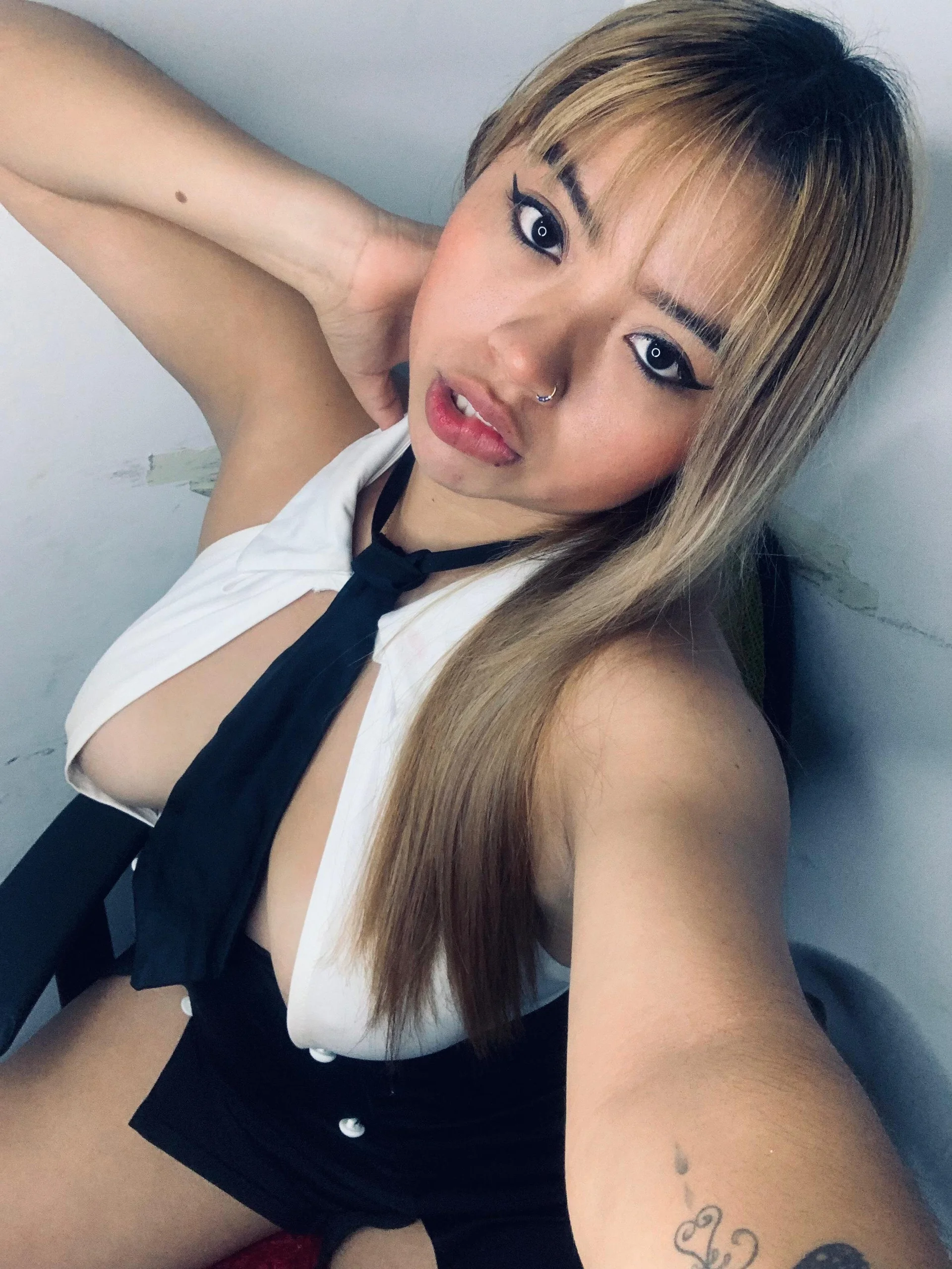 XXX Porn Photo of Nude Emily__Hott 34