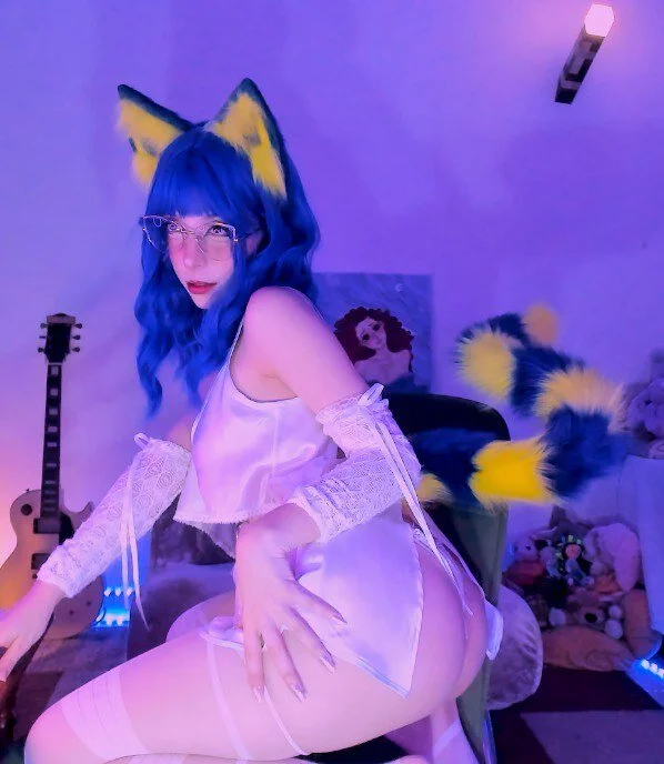 XXX Porn Photo of Nude bluelen 45