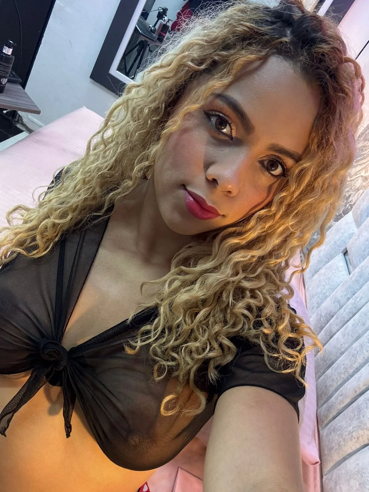 XXX Porn Photo of Nude MiaVelveett 54
