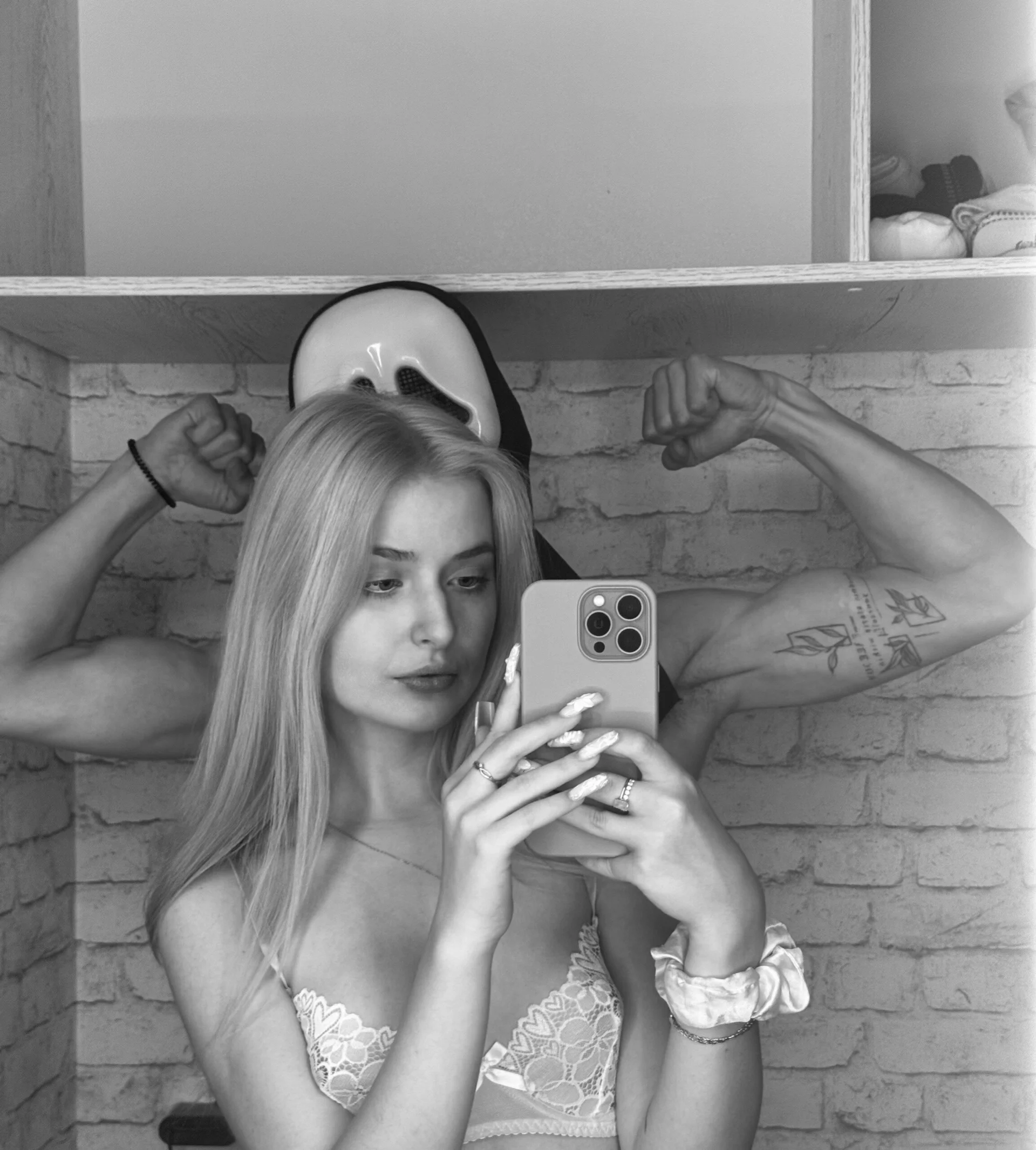 XXX Porn Photo of Nude Lilith_B1onde 3