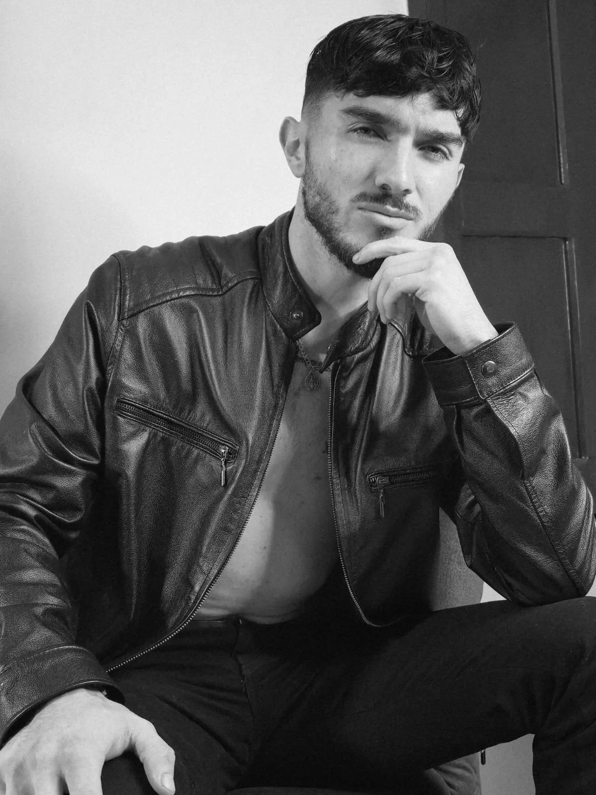 XXX Porn Photo of Nude Dante_Blake1 12
