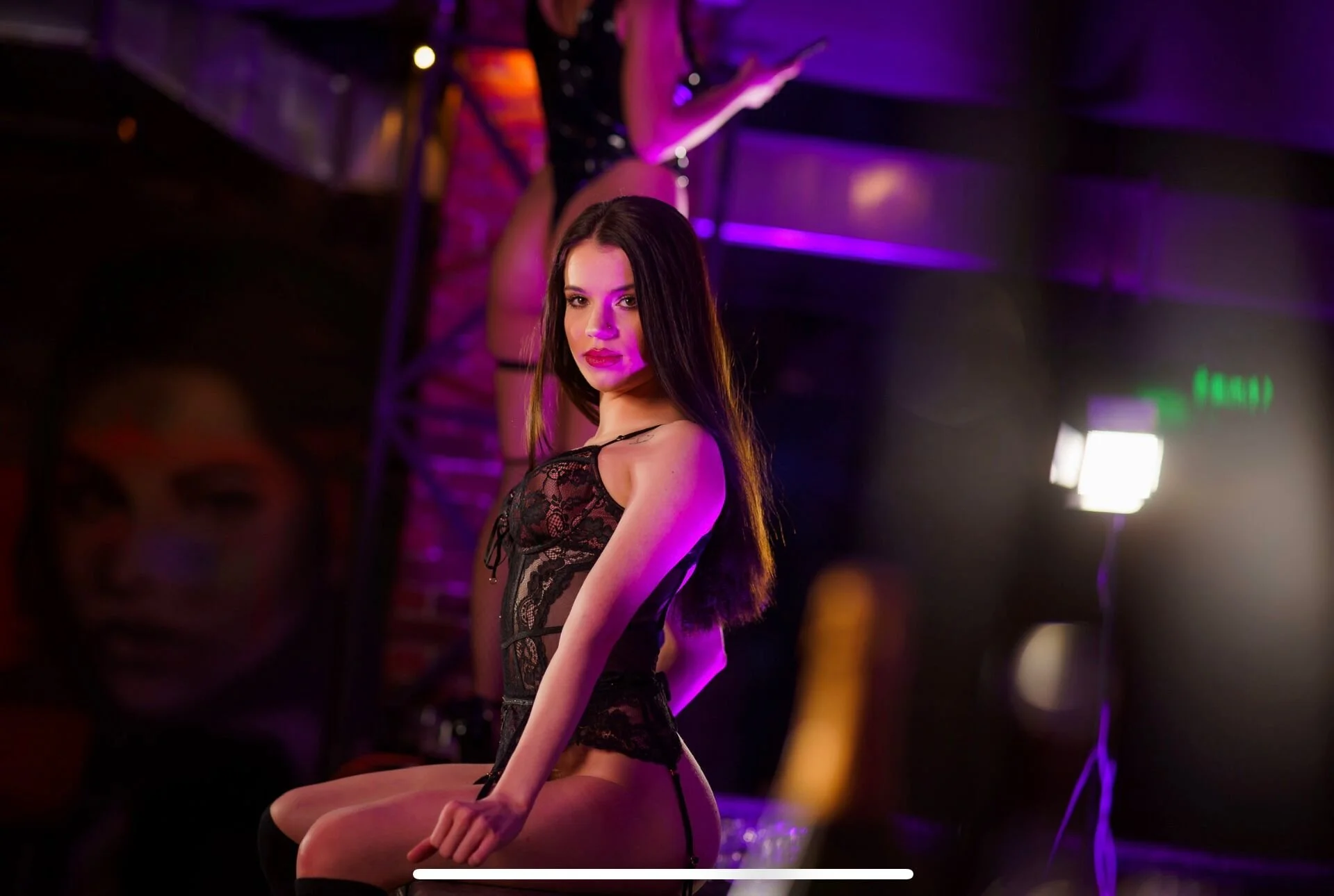 XXX Porn Photo of Nude Tiny_Blush 4