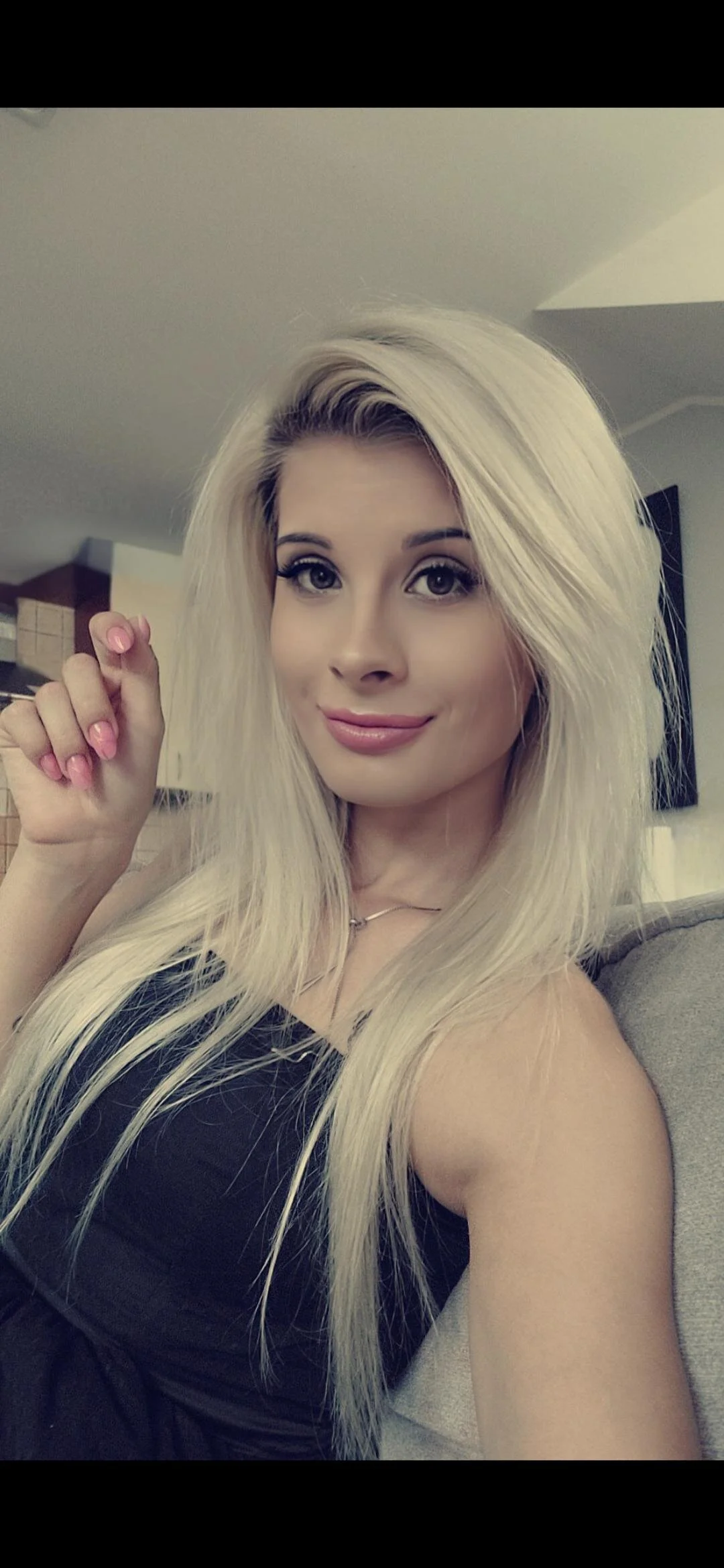 XXX Porn Photo of Nude KristineGlow 1