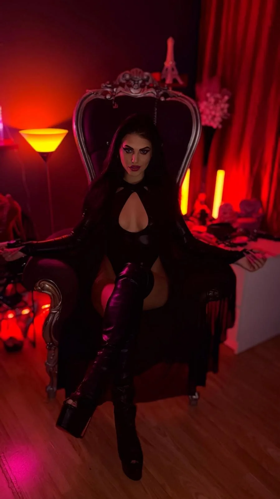 XXX Porn Photo of Nude LeaNoirr 3