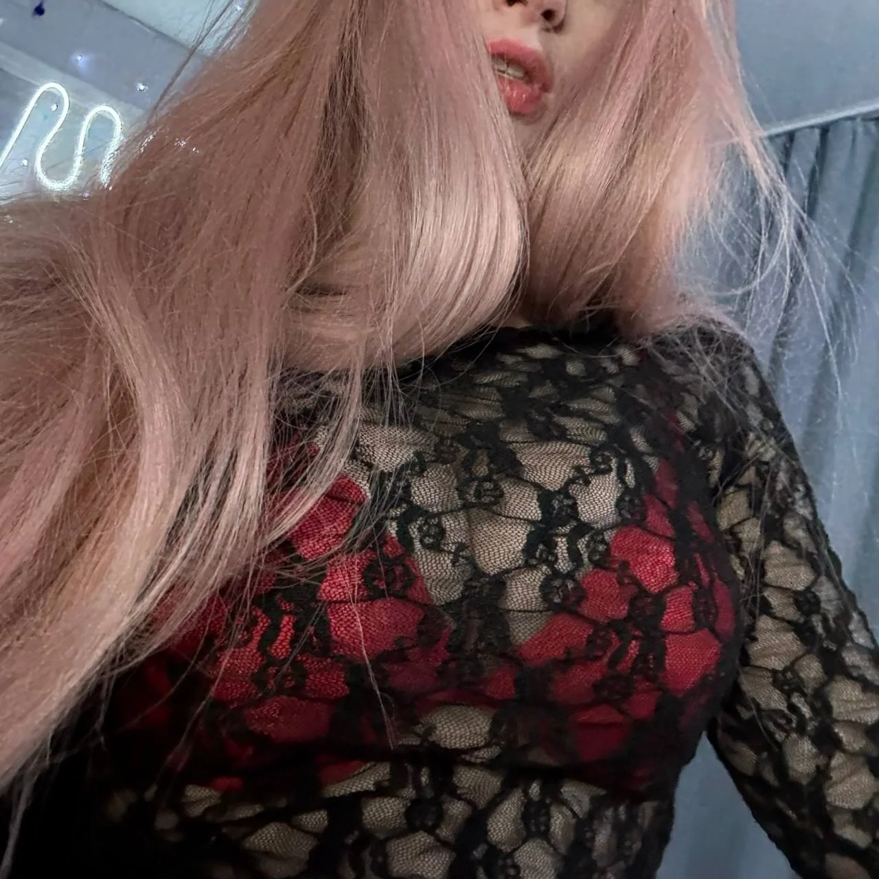 XXX Porn Photo of Nude PieraMarch 31