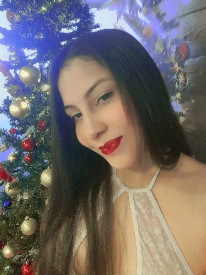 XXX Porn Photo of Nude esmeralda_jadees 2