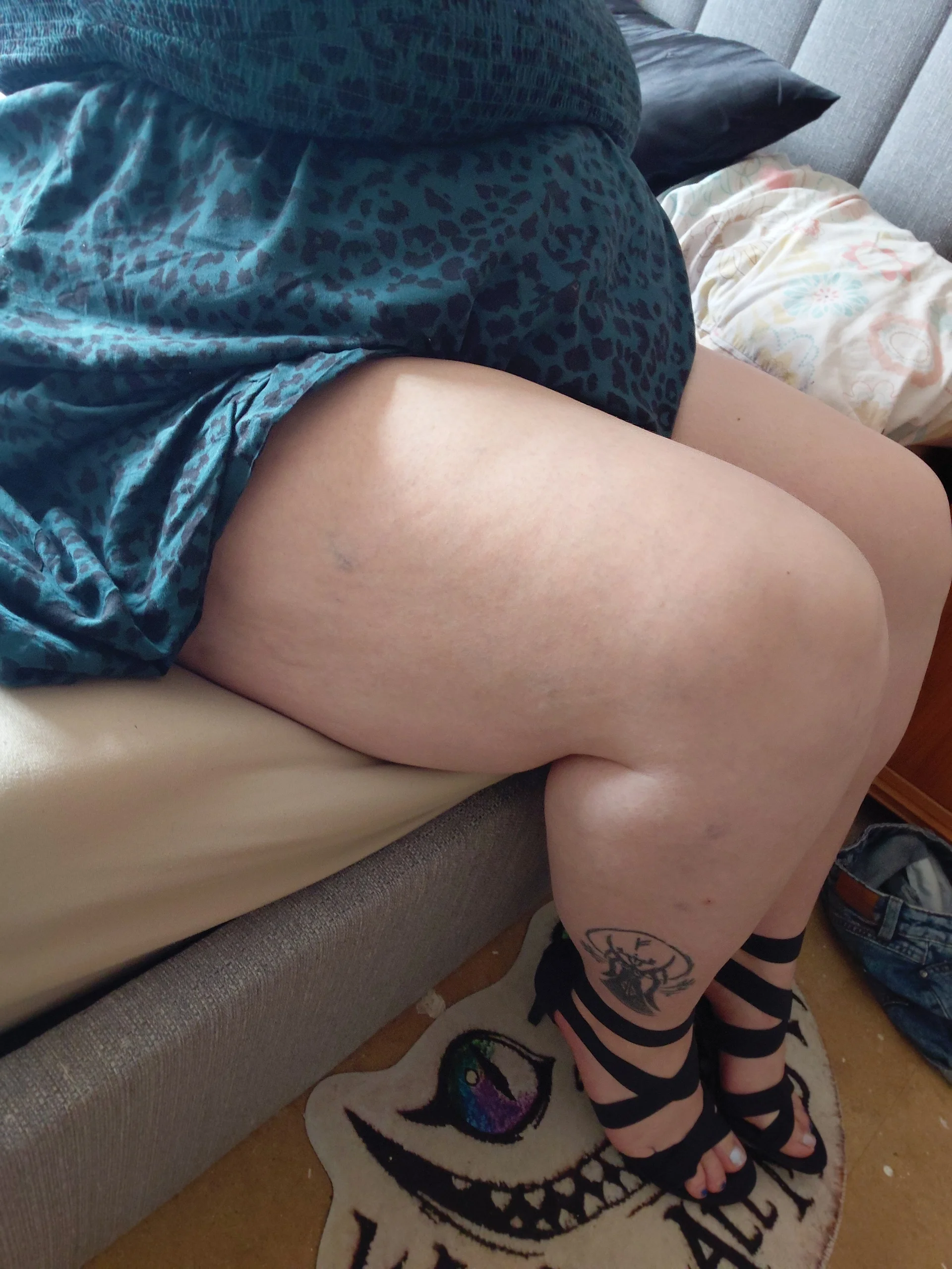 XXX Porn Photo of Nude pinkieMilfPUSY 35