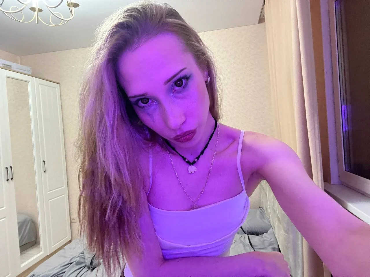 XXX Porn Photo of Nude Emmarayder 11