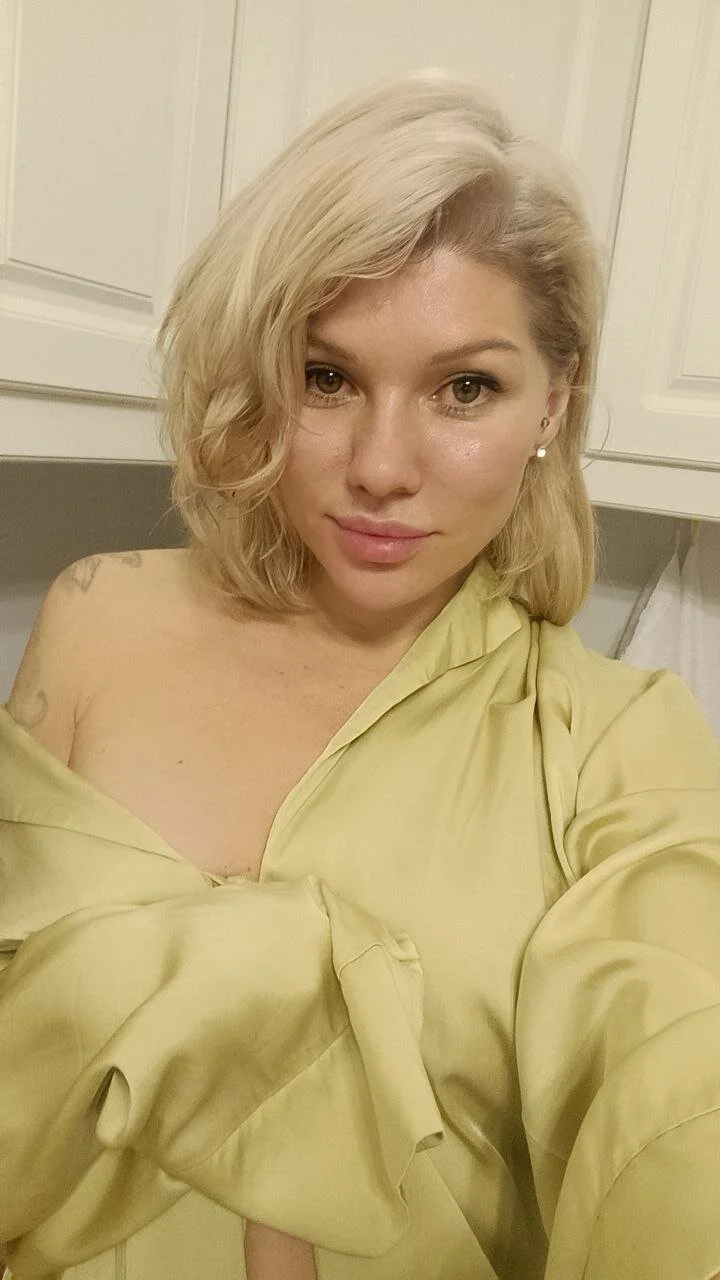 XXX Porn Photo of Nude Lindsi_Luvviv 1